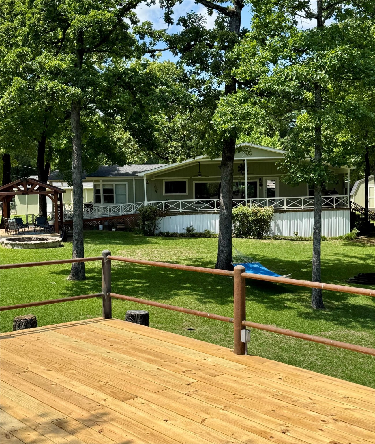 210 Victor Court