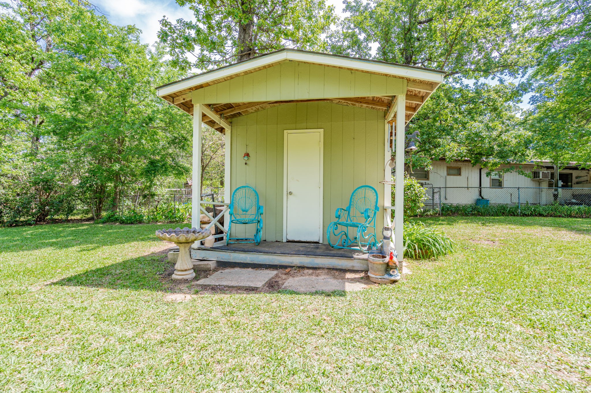 210 Victor Court