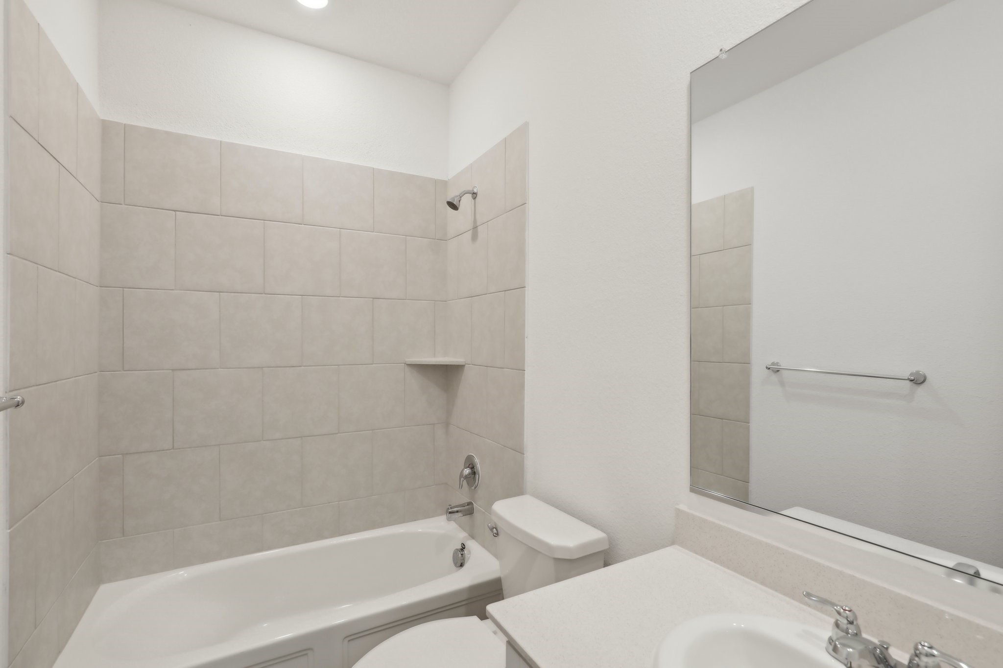 1621 Roadrunner Drive