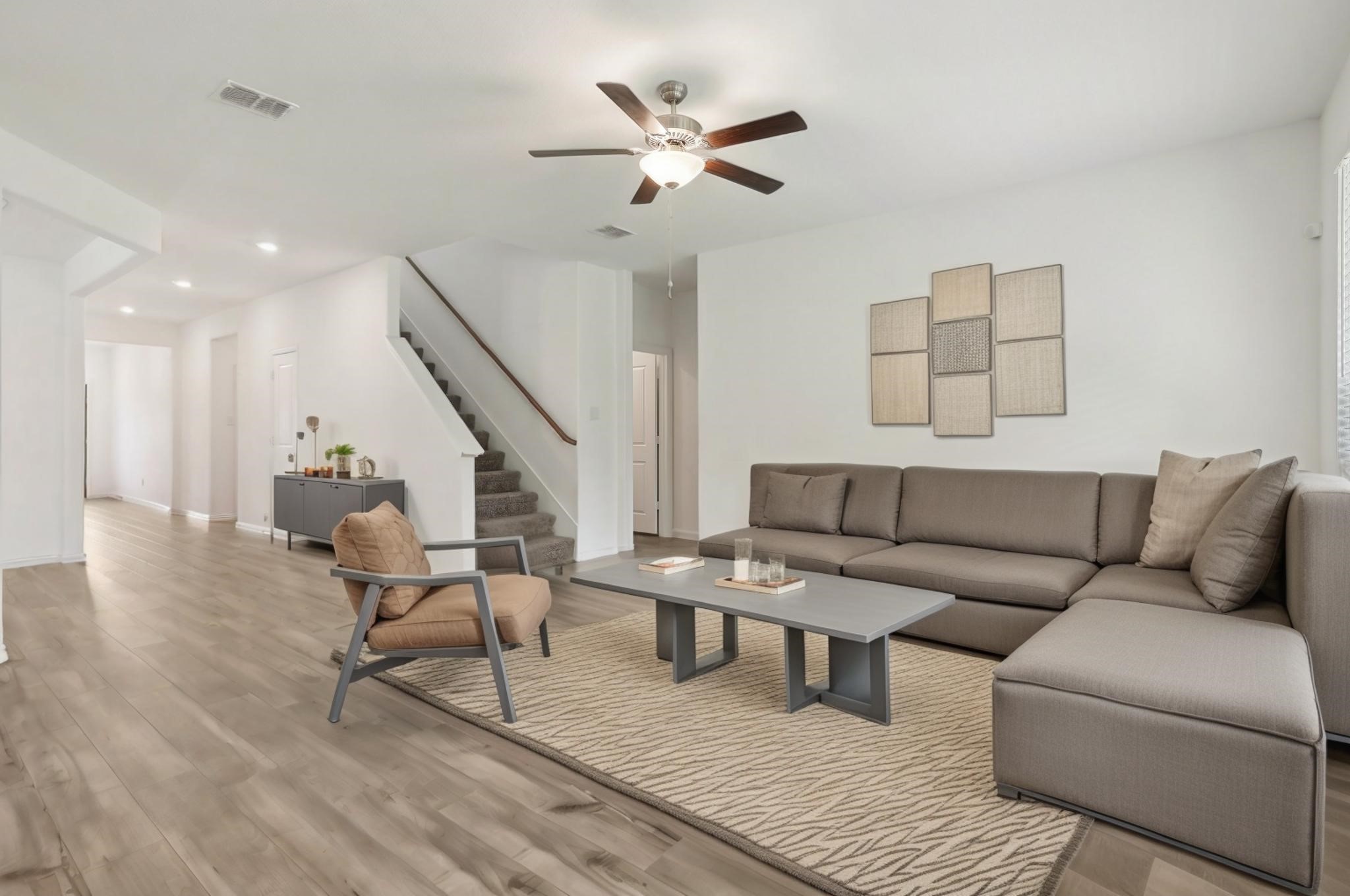 1621 Roadrunner Drive