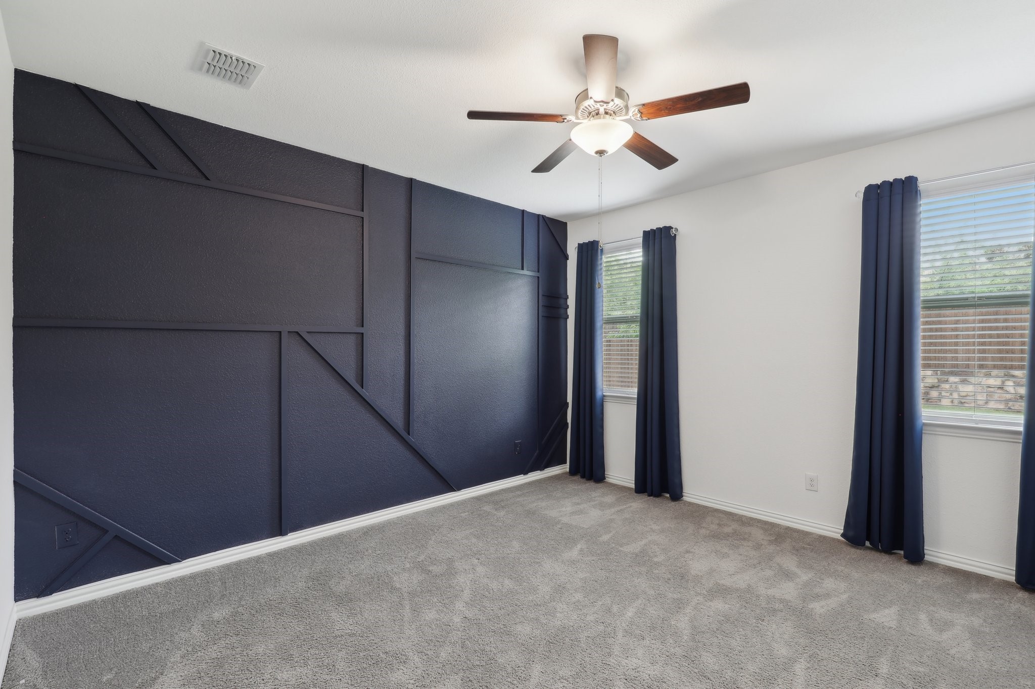 1621 Roadrunner Drive