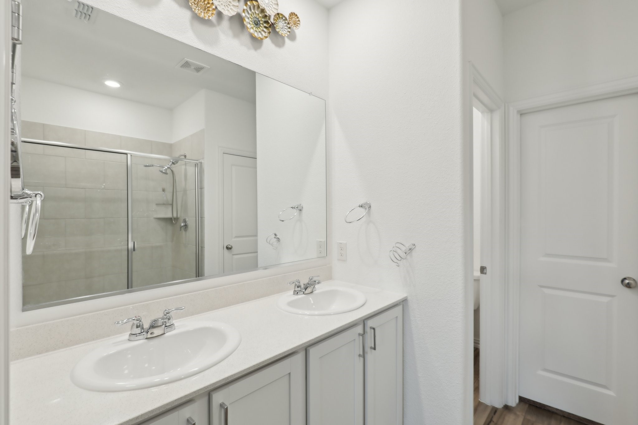 1621 Roadrunner Drive