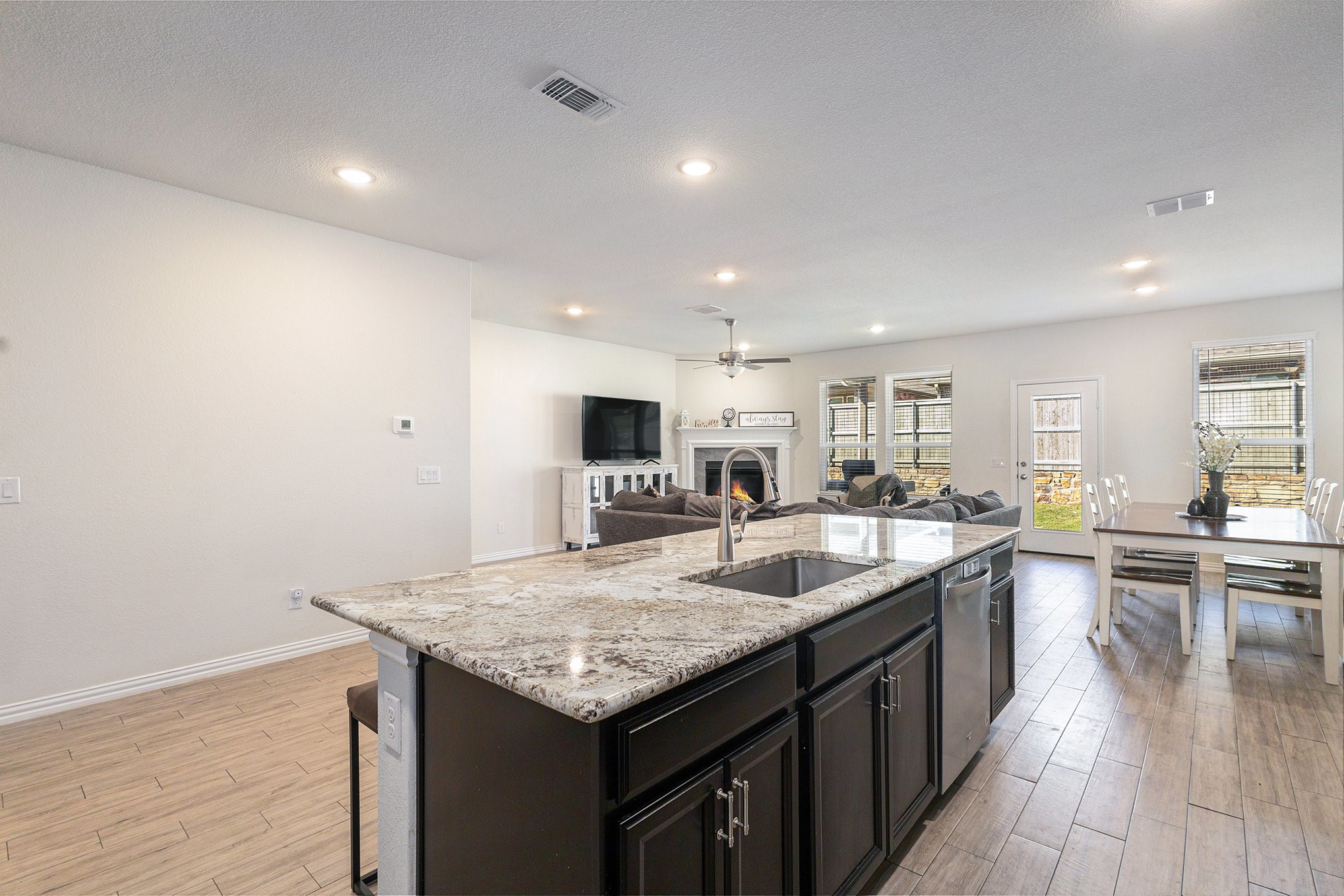 2622 Cowbird Way