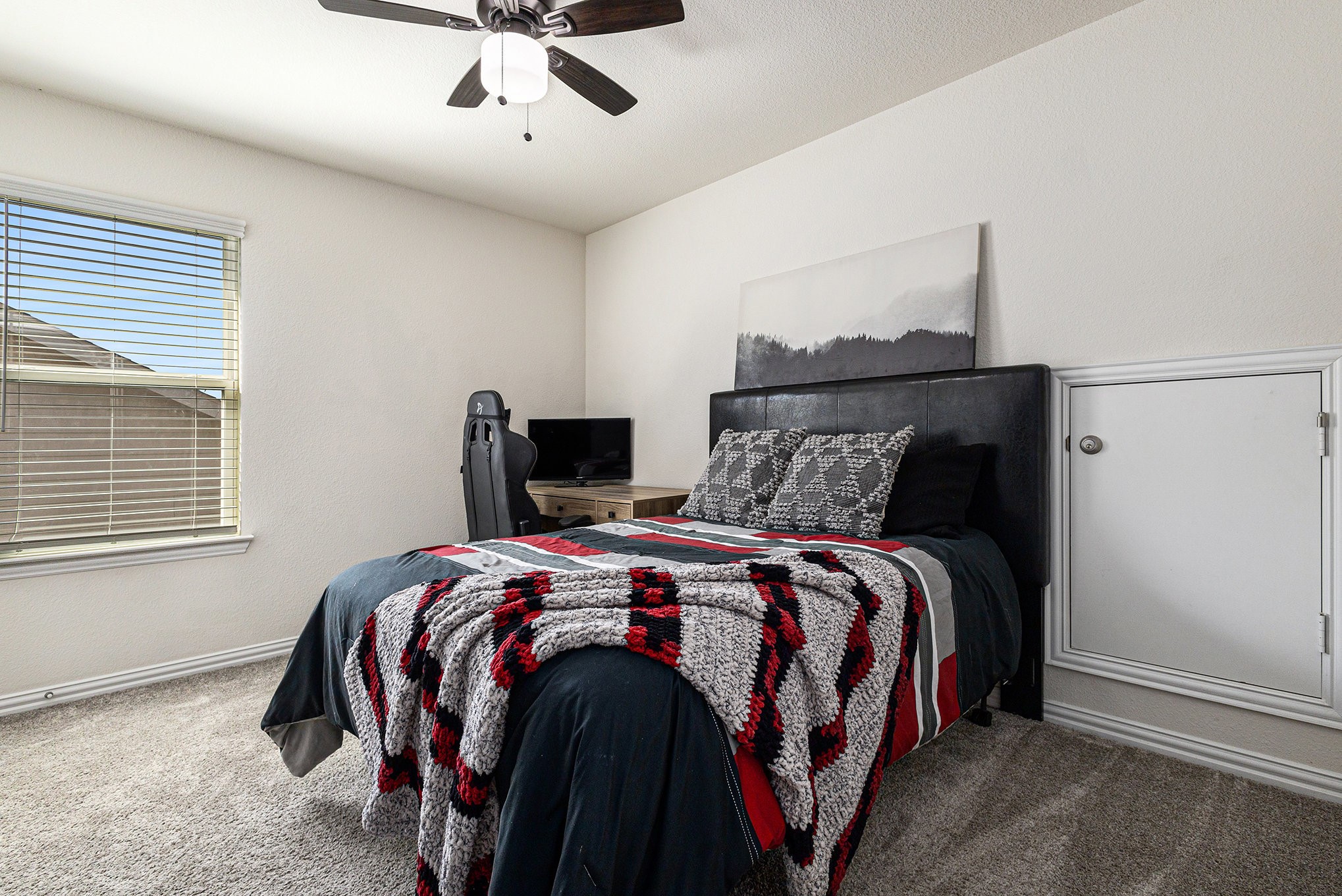 2622 Cowbird Way