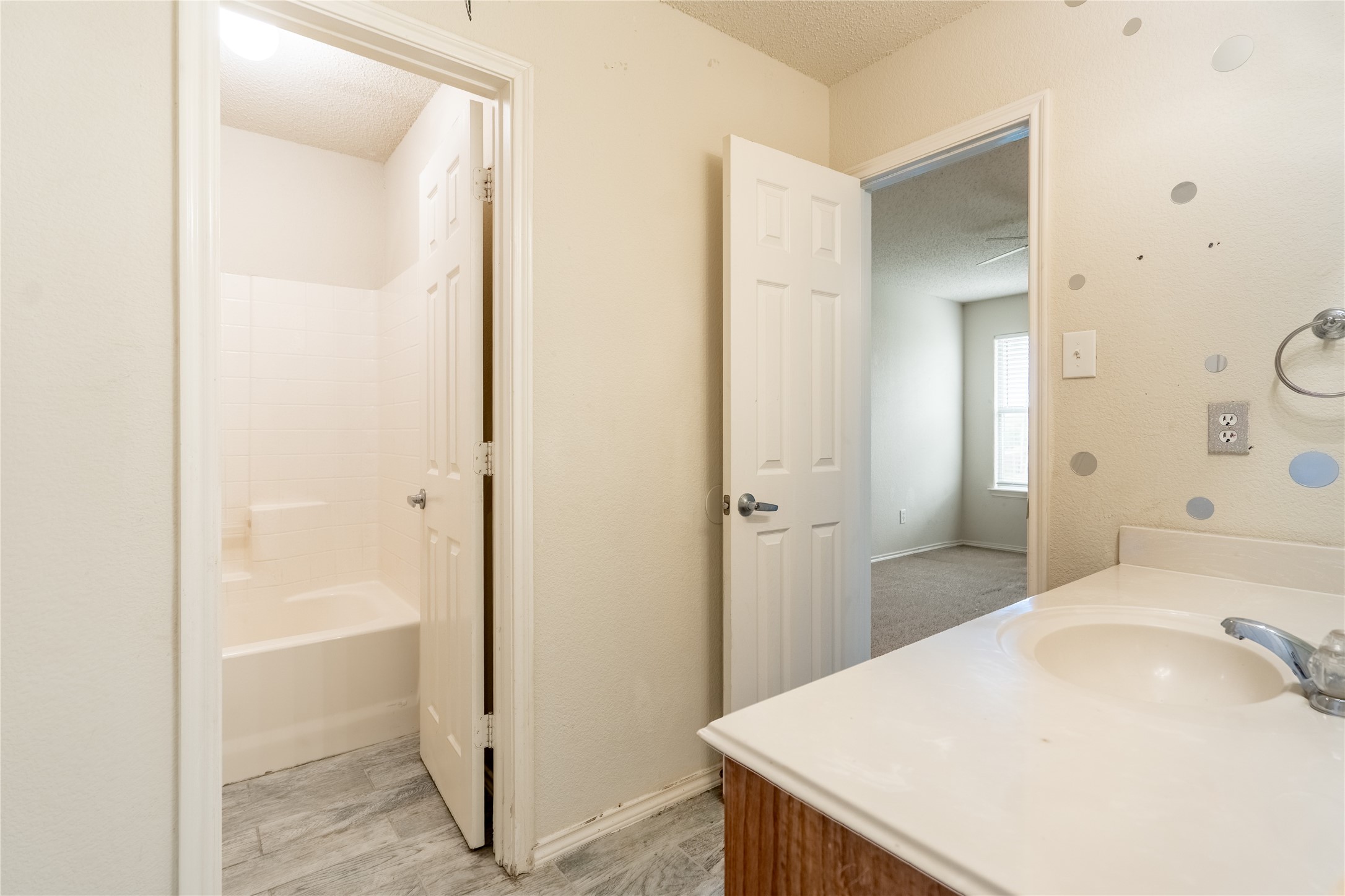 6518 Ashland Drive