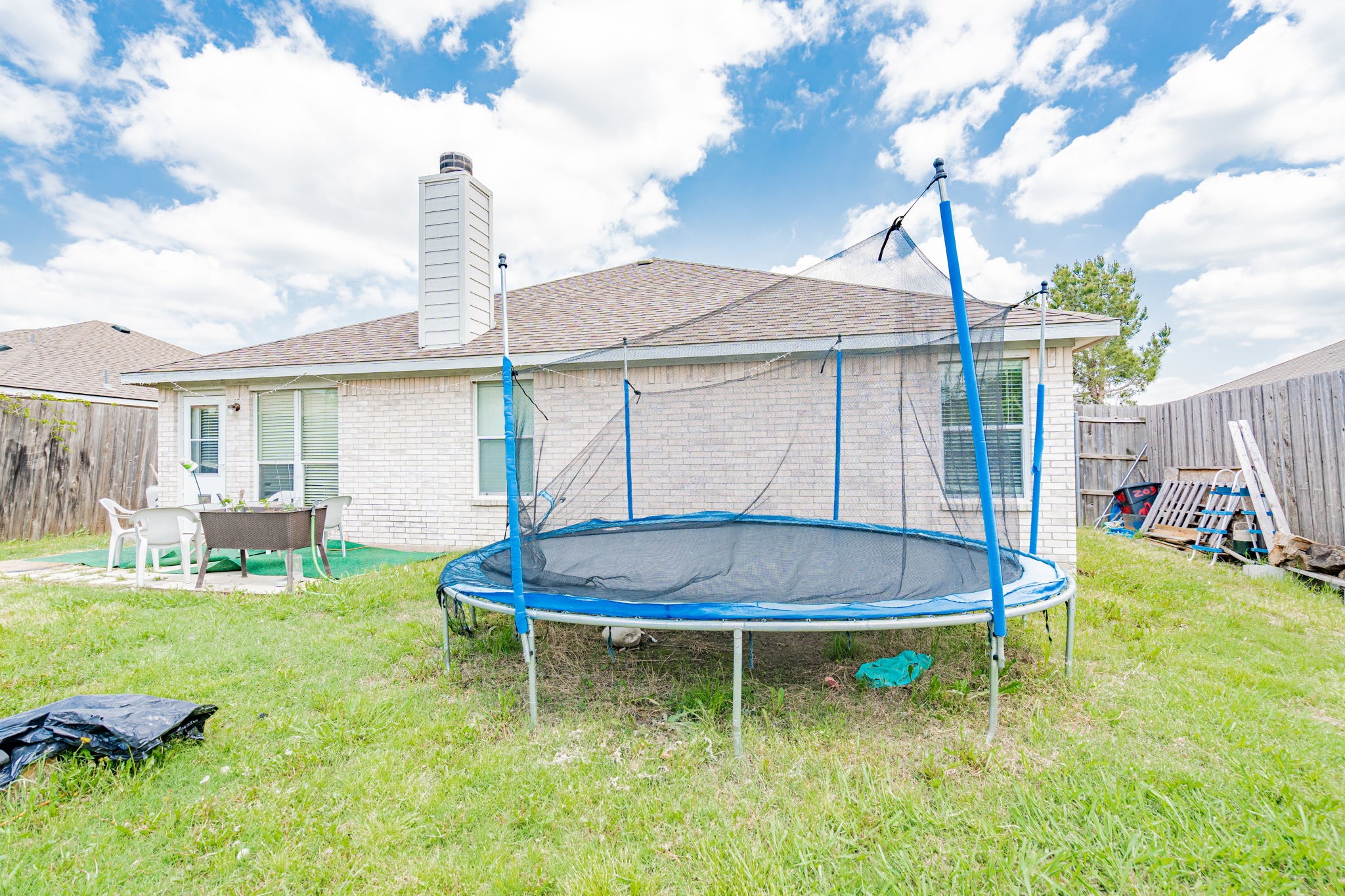 1609 Lesli Drive