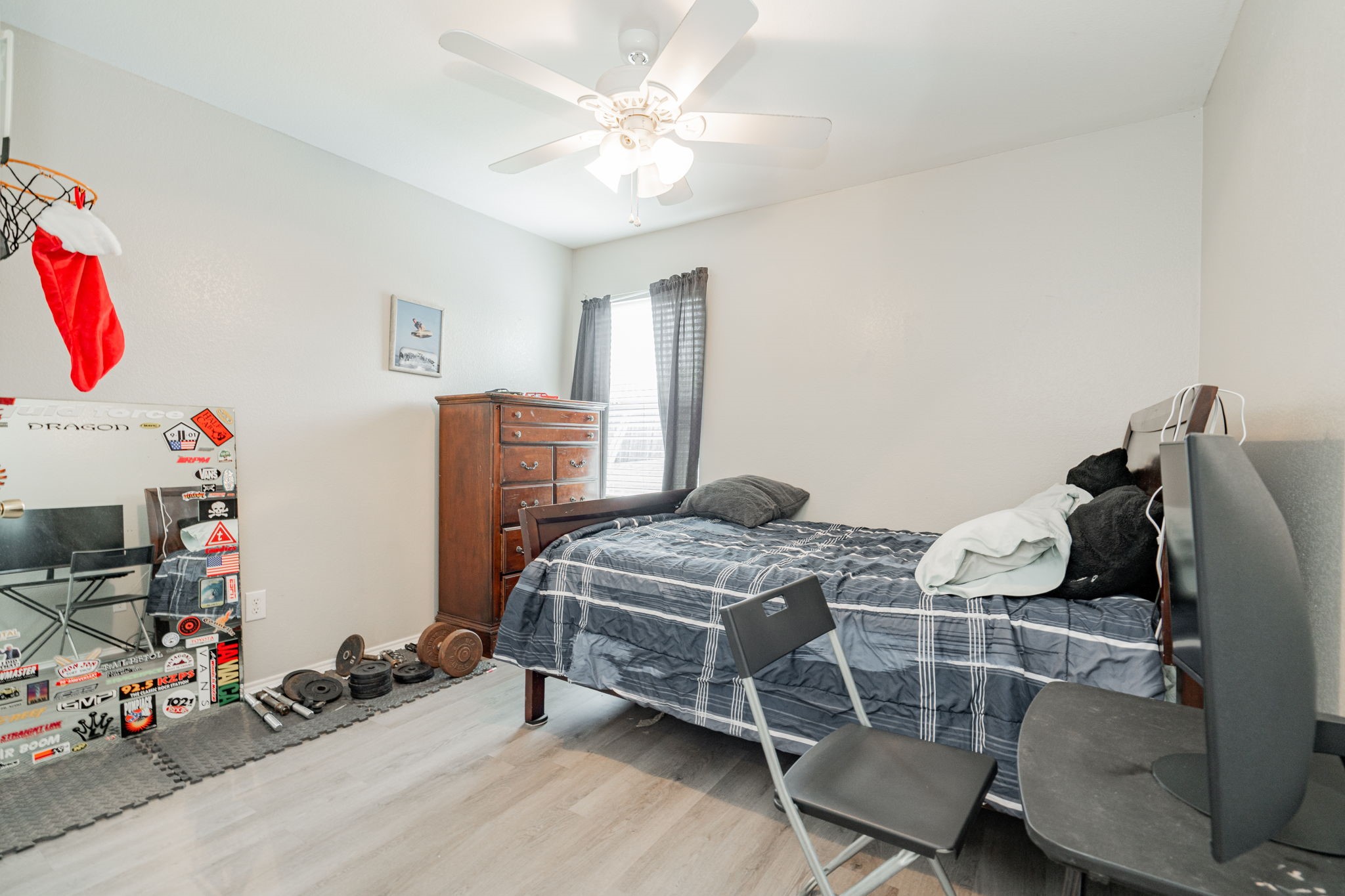 1609 Lesli Drive