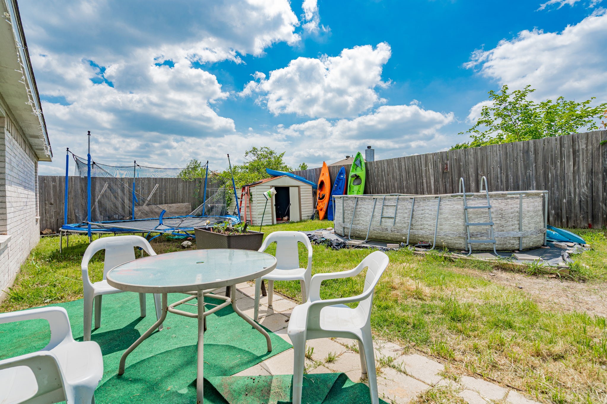 1609 Lesli Drive