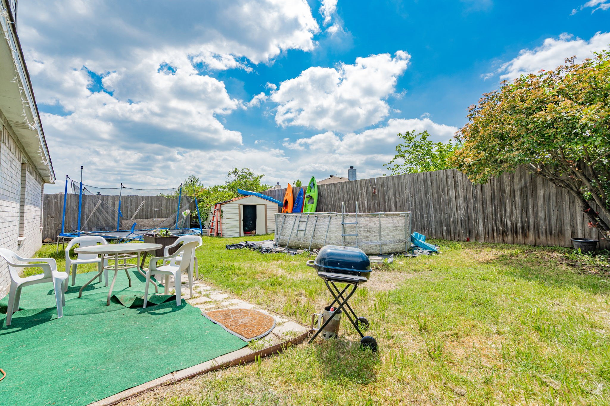 1609 Lesli Drive