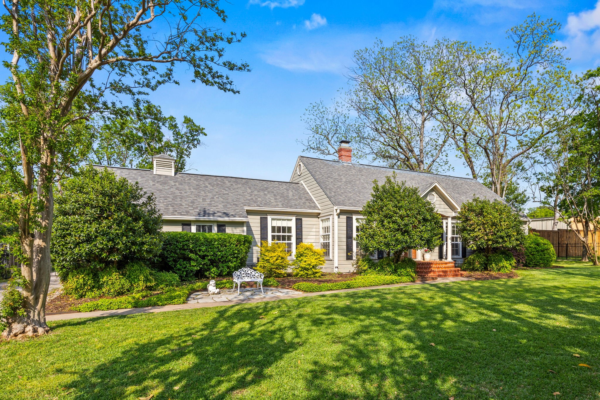 814 Griffith Avenue