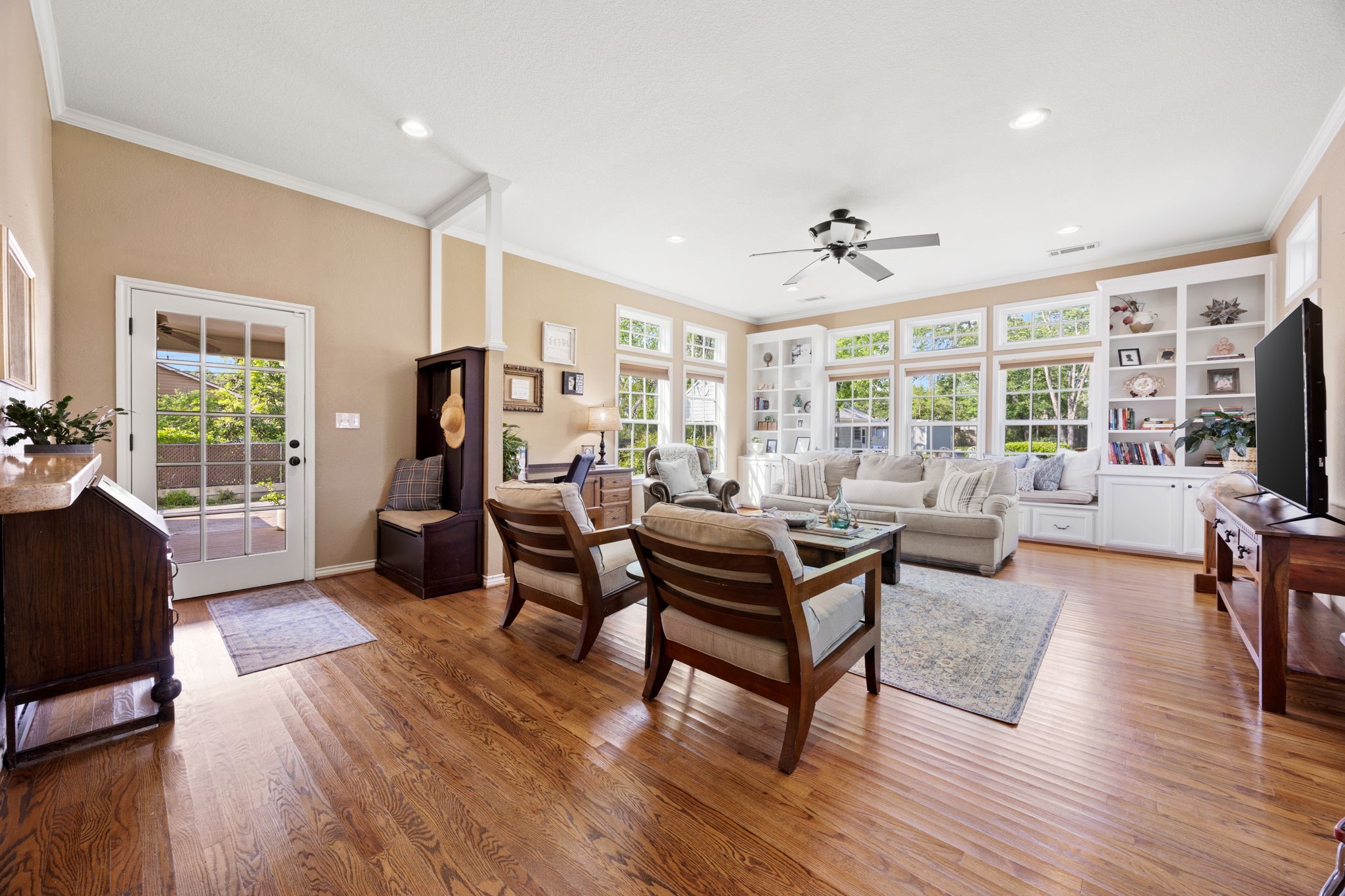 814 Griffith Avenue