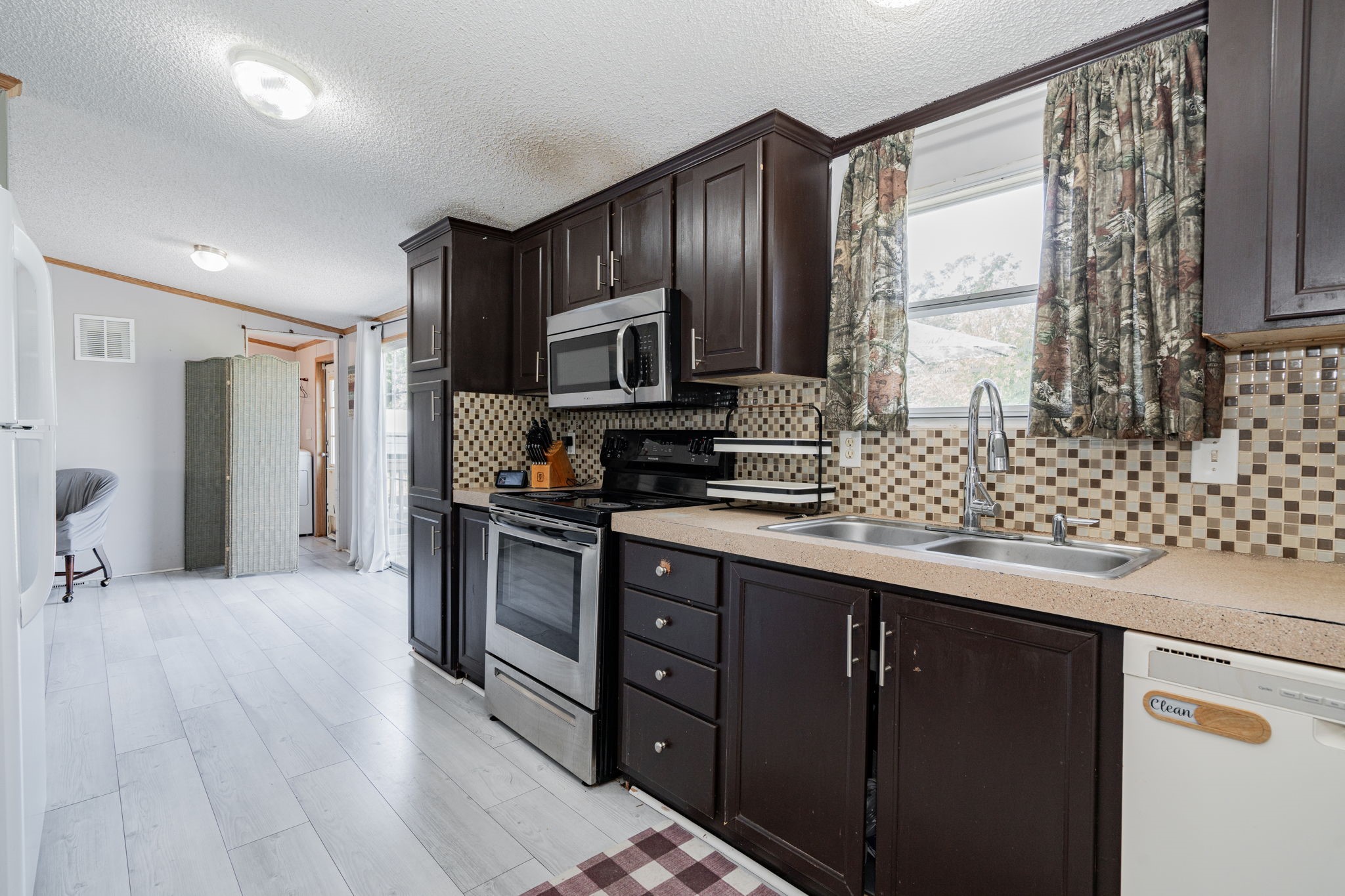 7228 County Road 4613