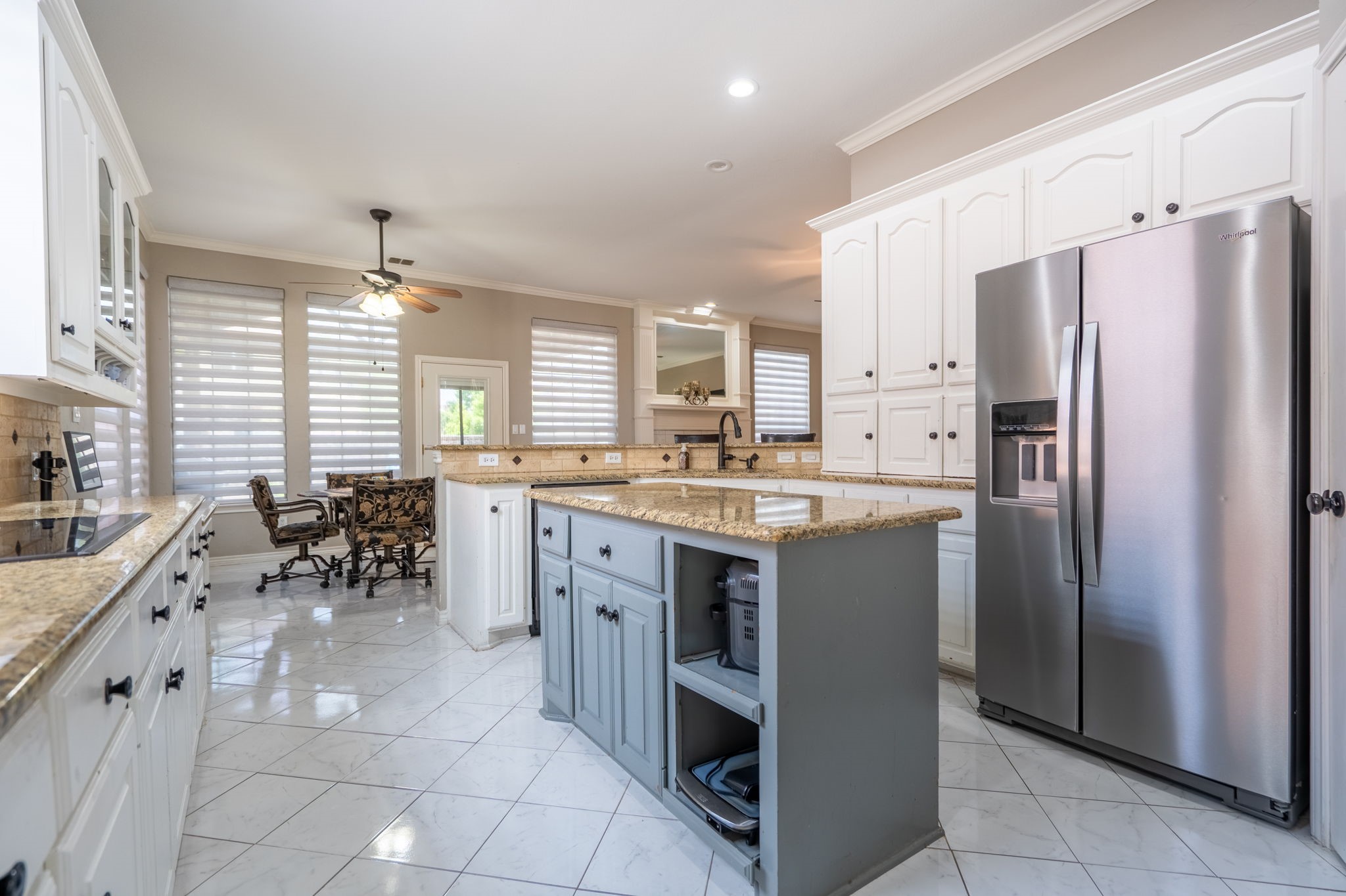 1609 Willow Lane