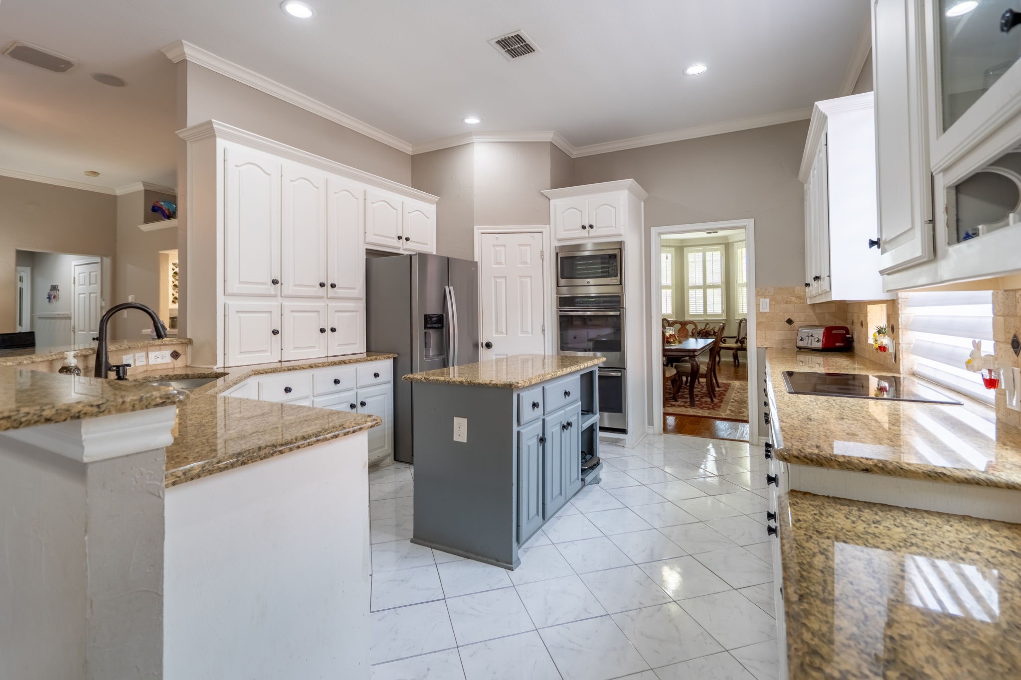 1609 Willow Lane