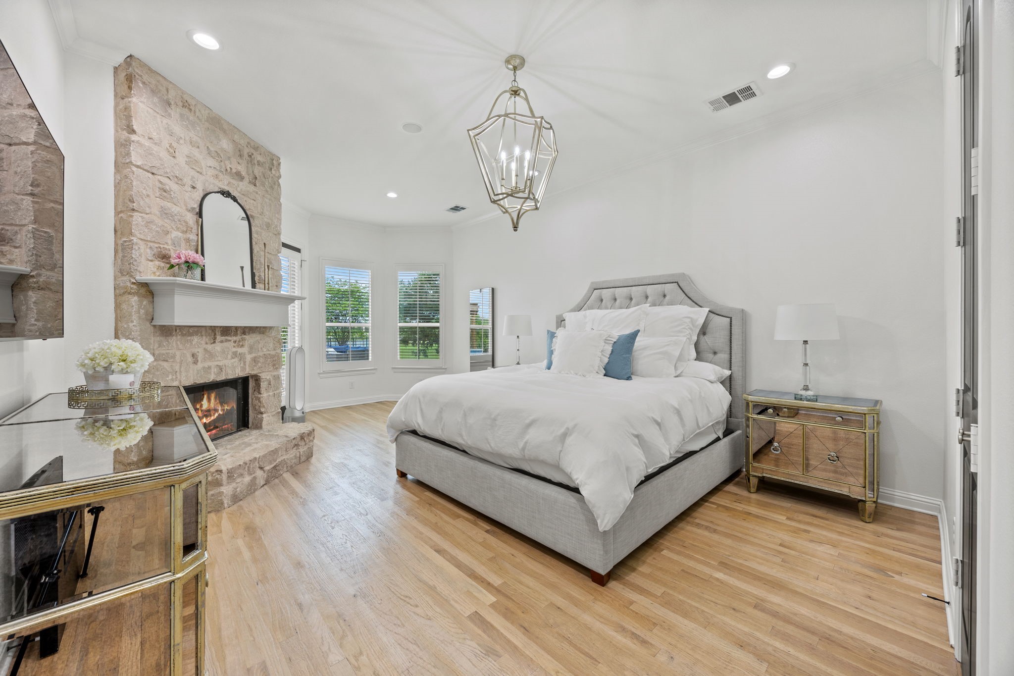 147 Stoneleigh Drive