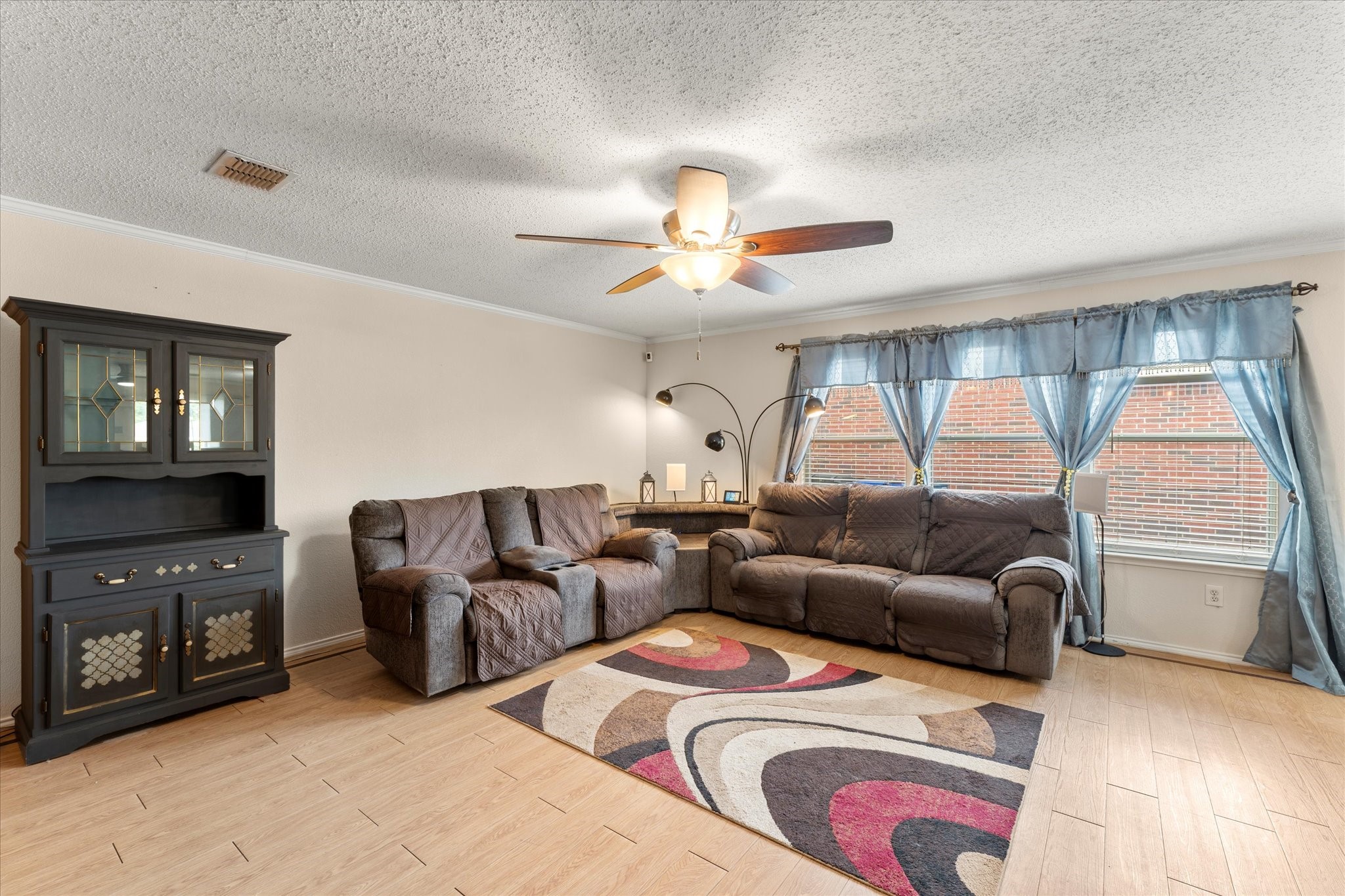 1142 Singletree Drive