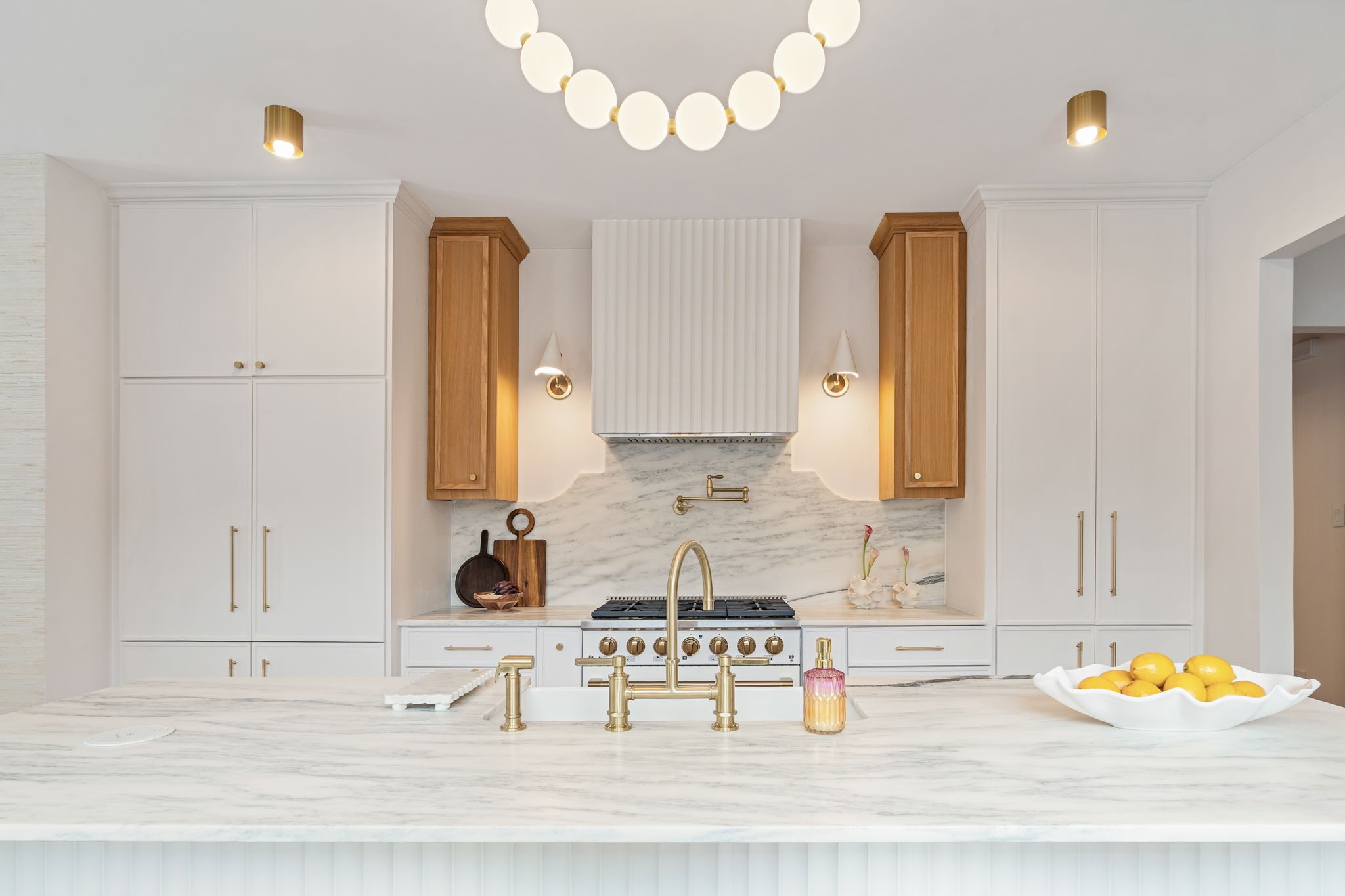 6926 Lindsley Avenue