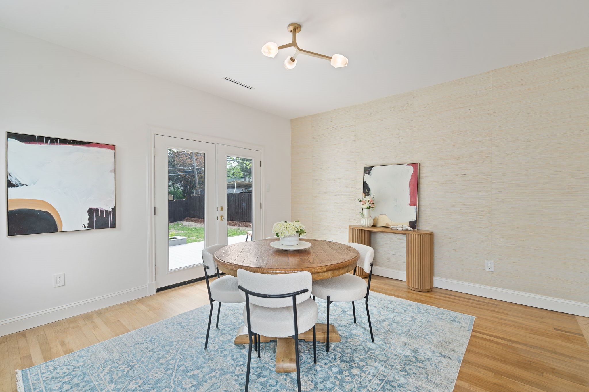 6926 Lindsley Avenue