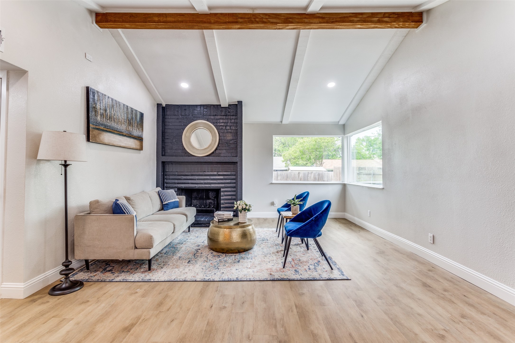 533 Oxford Park