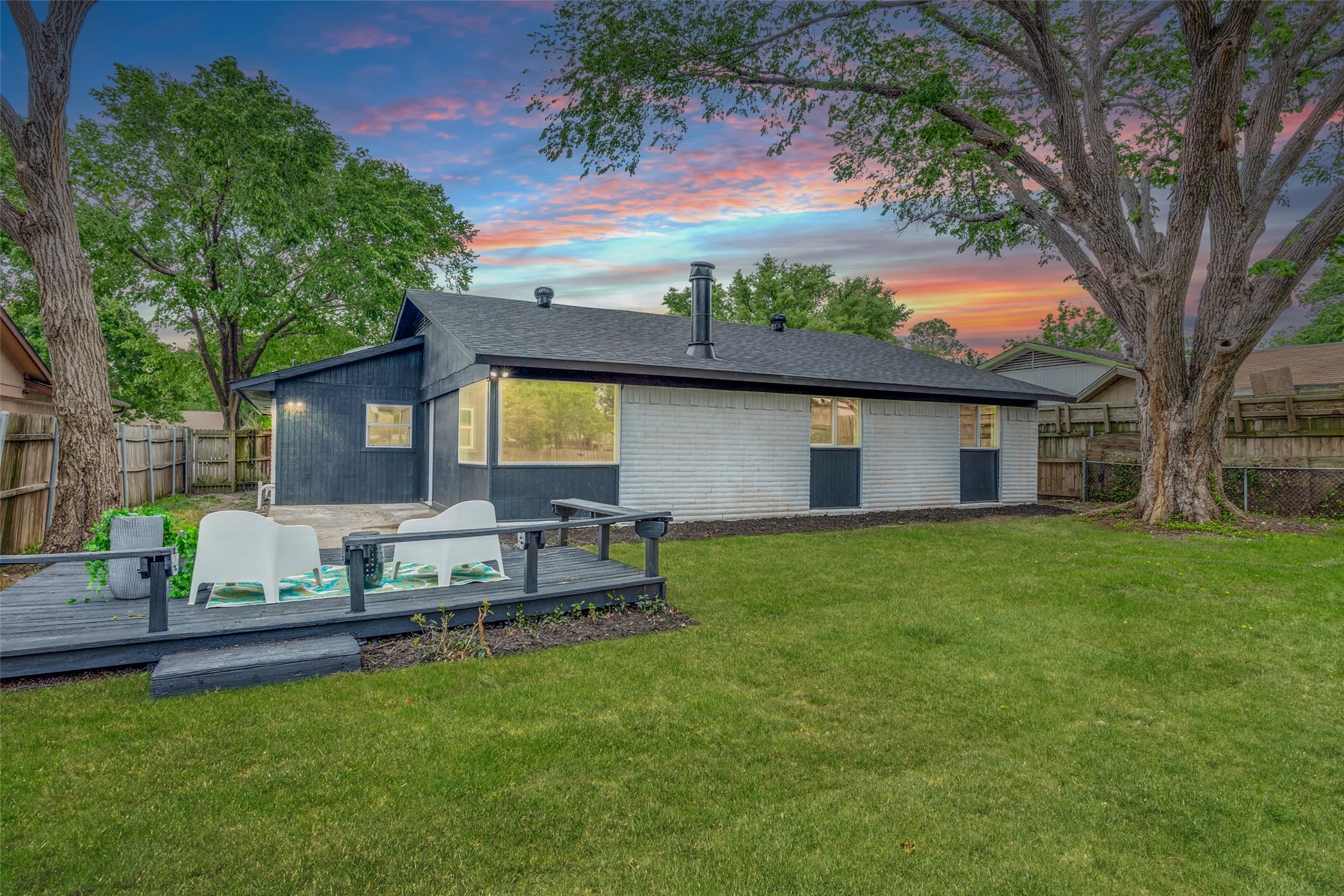533 Oxford Park