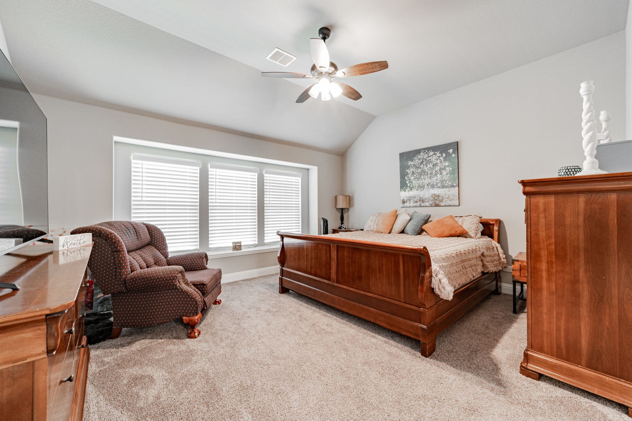565 Willow Lane