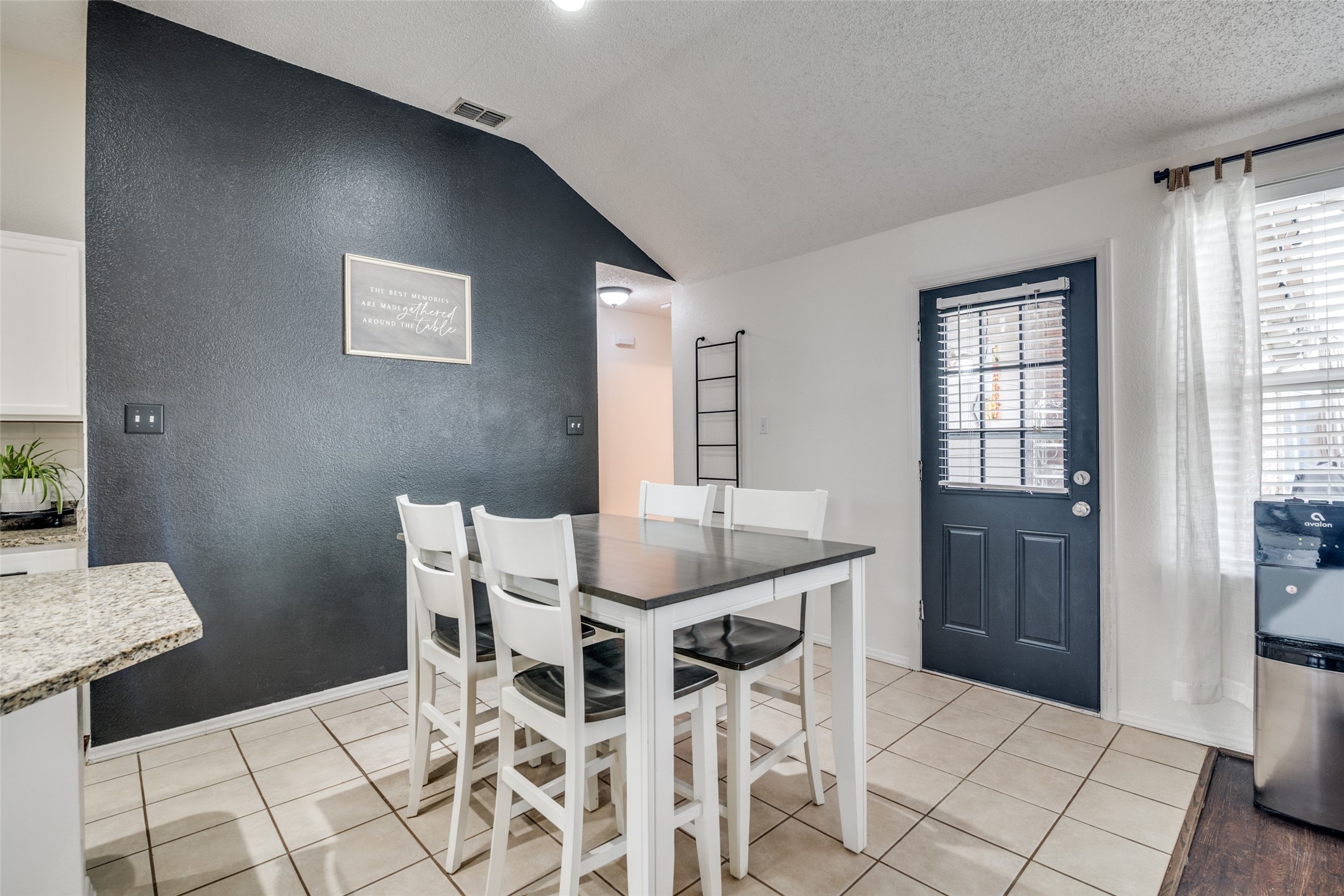 304 Bayberry Trail