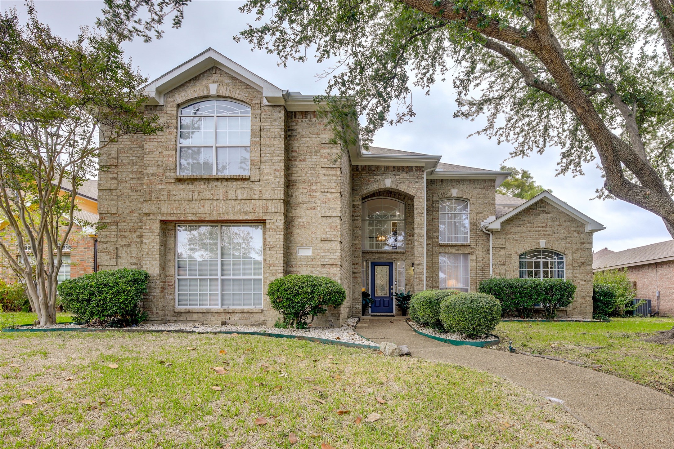 1720 Shadow Creek