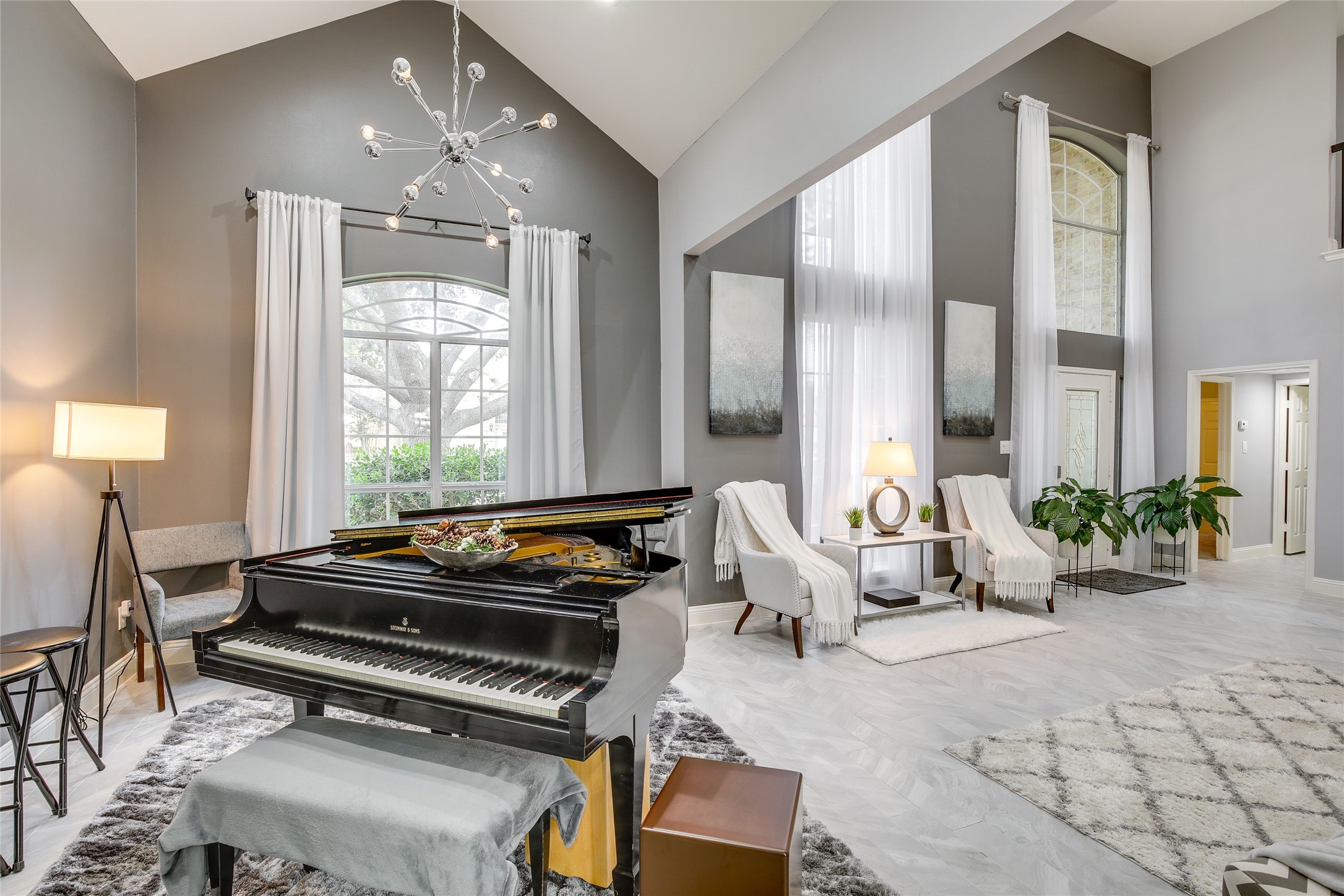 1720 Shadow Creek