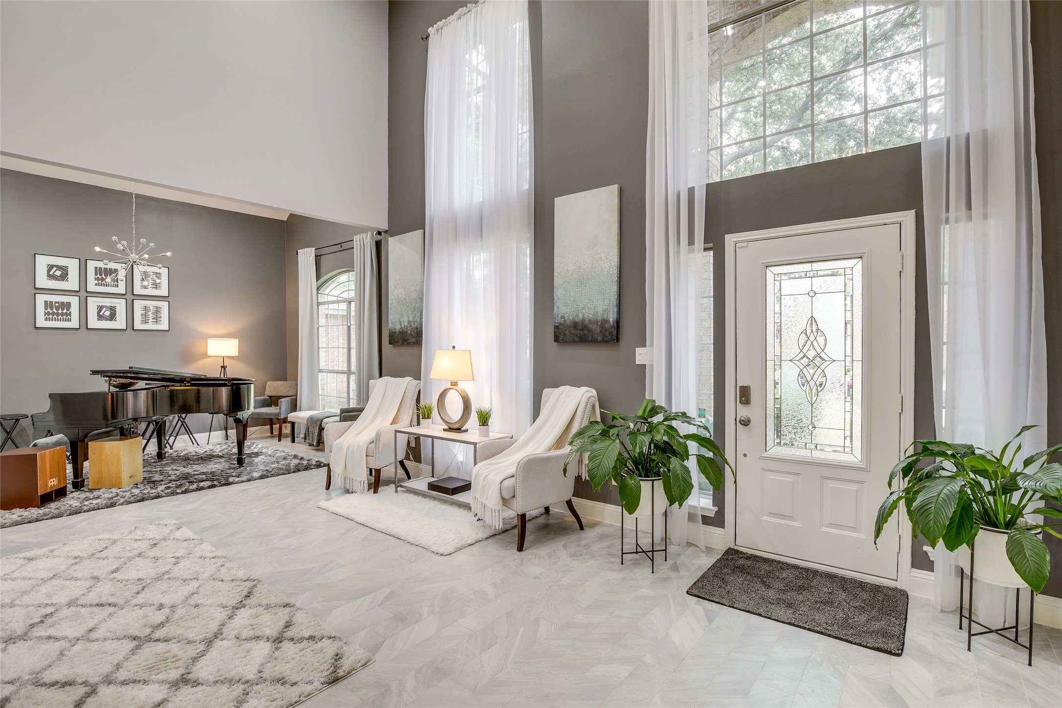 1720 Shadow Creek