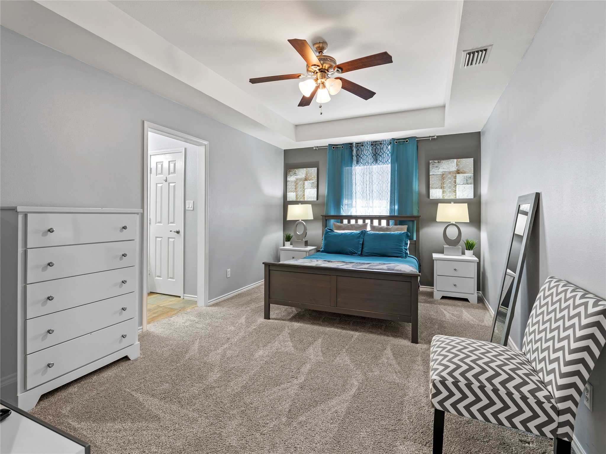 1720 Shadow Creek