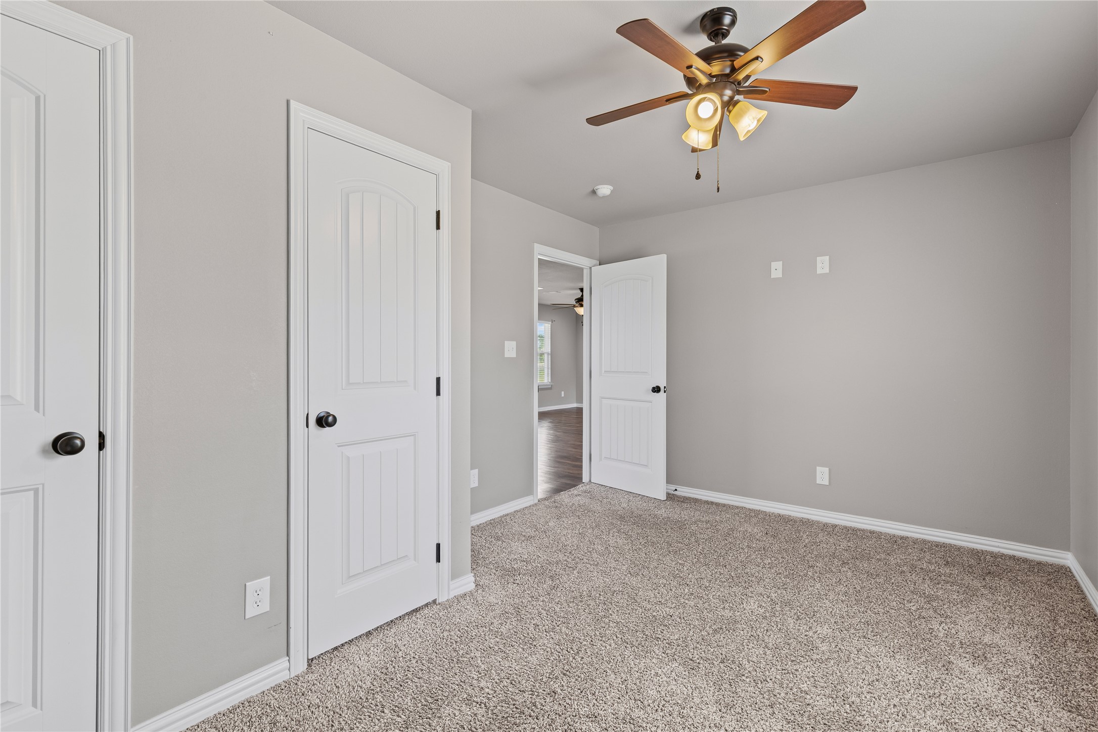 125 TnT Court