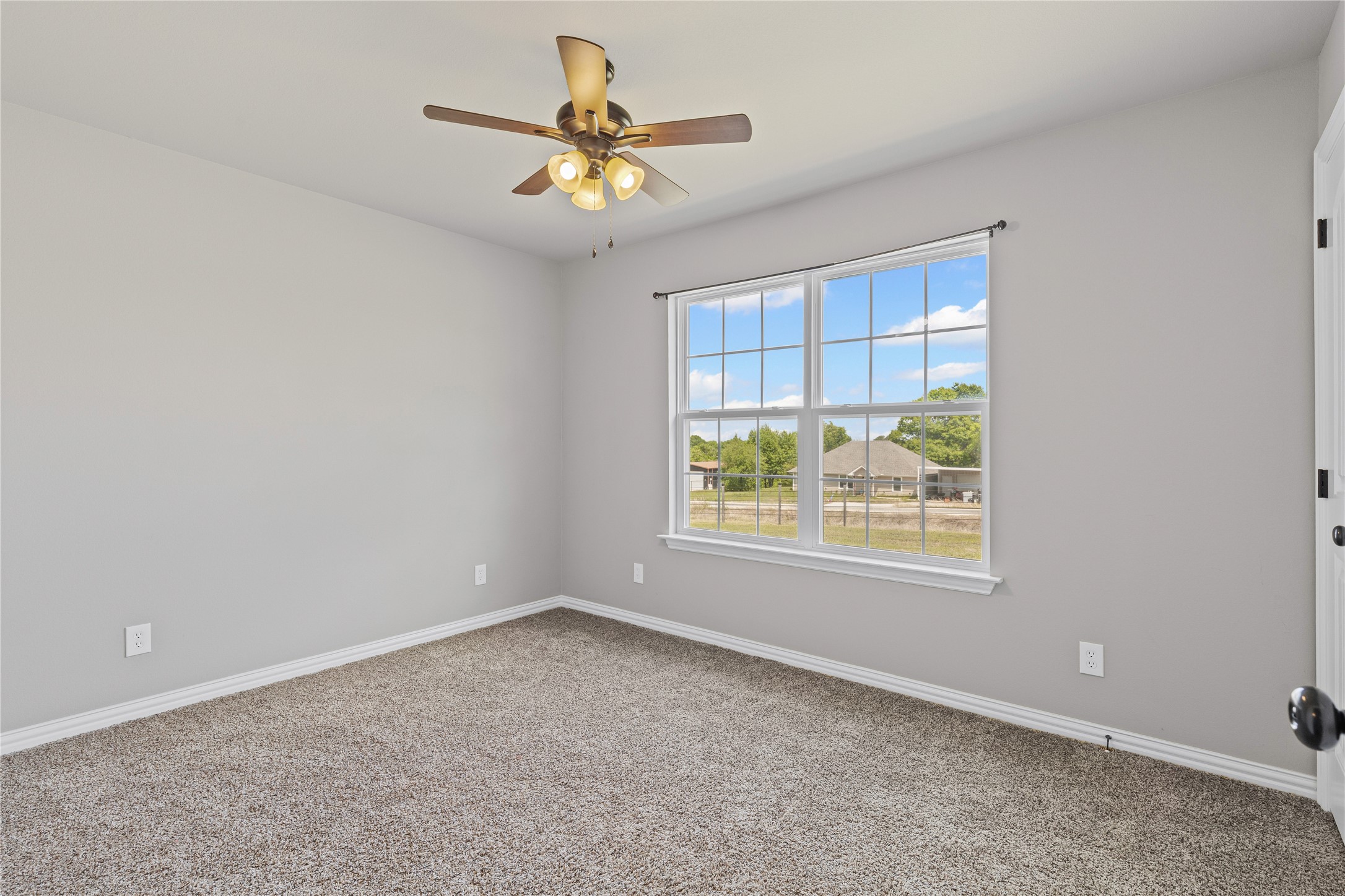 125 TnT Court
