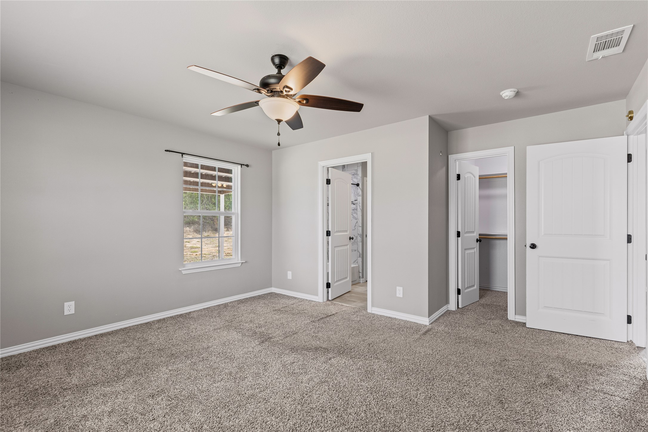 125 TnT Court