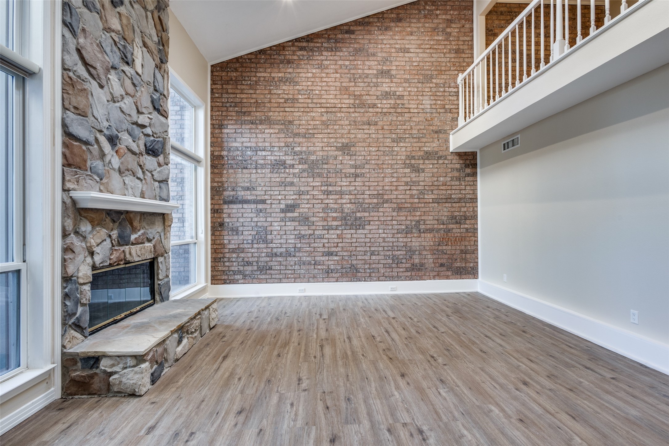 2967 Country Place Circle