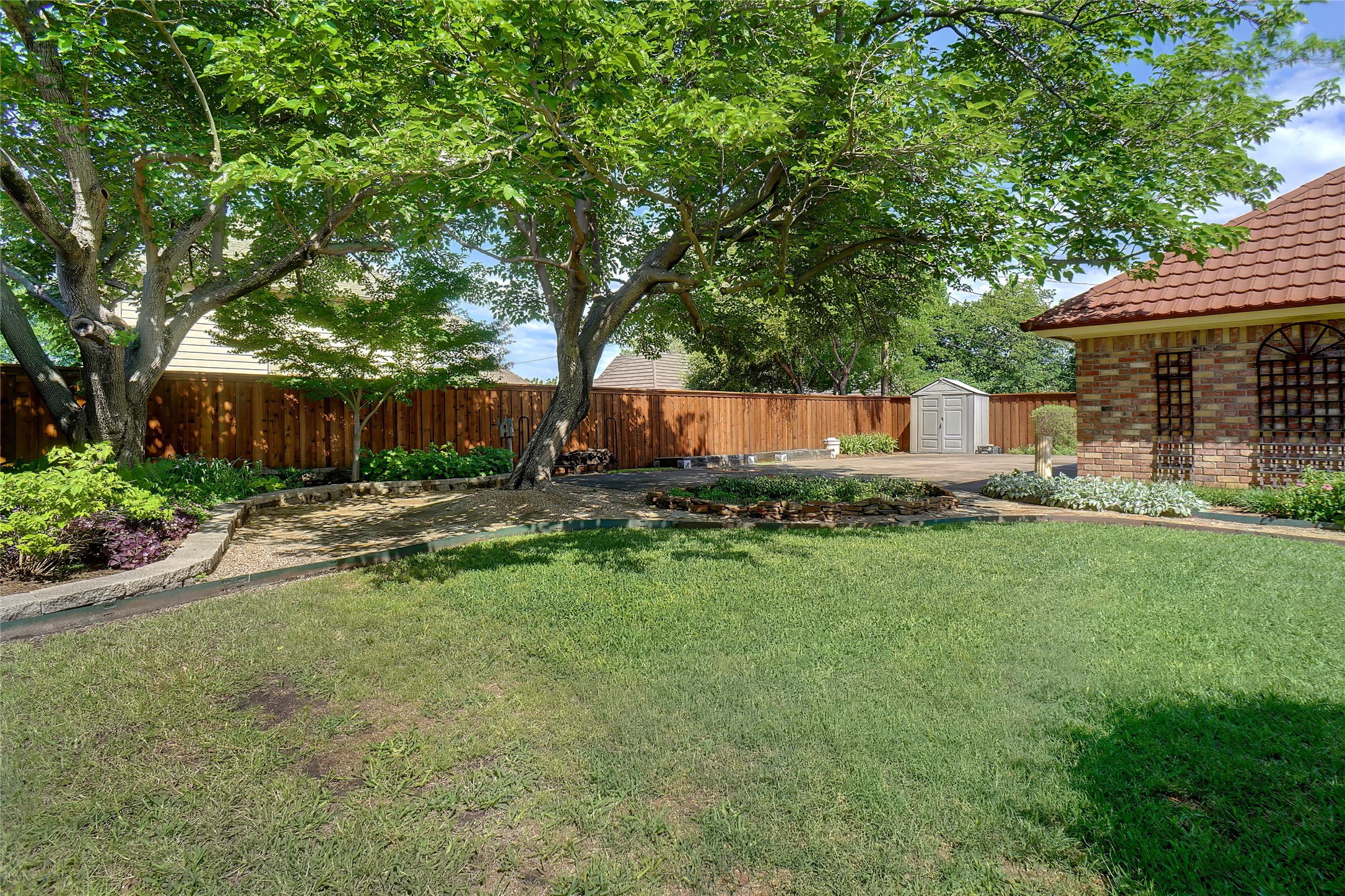 3121 Woodridge Drive