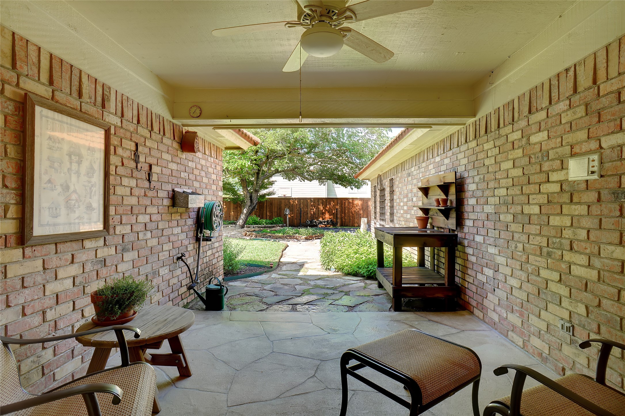 3121 Woodridge Drive