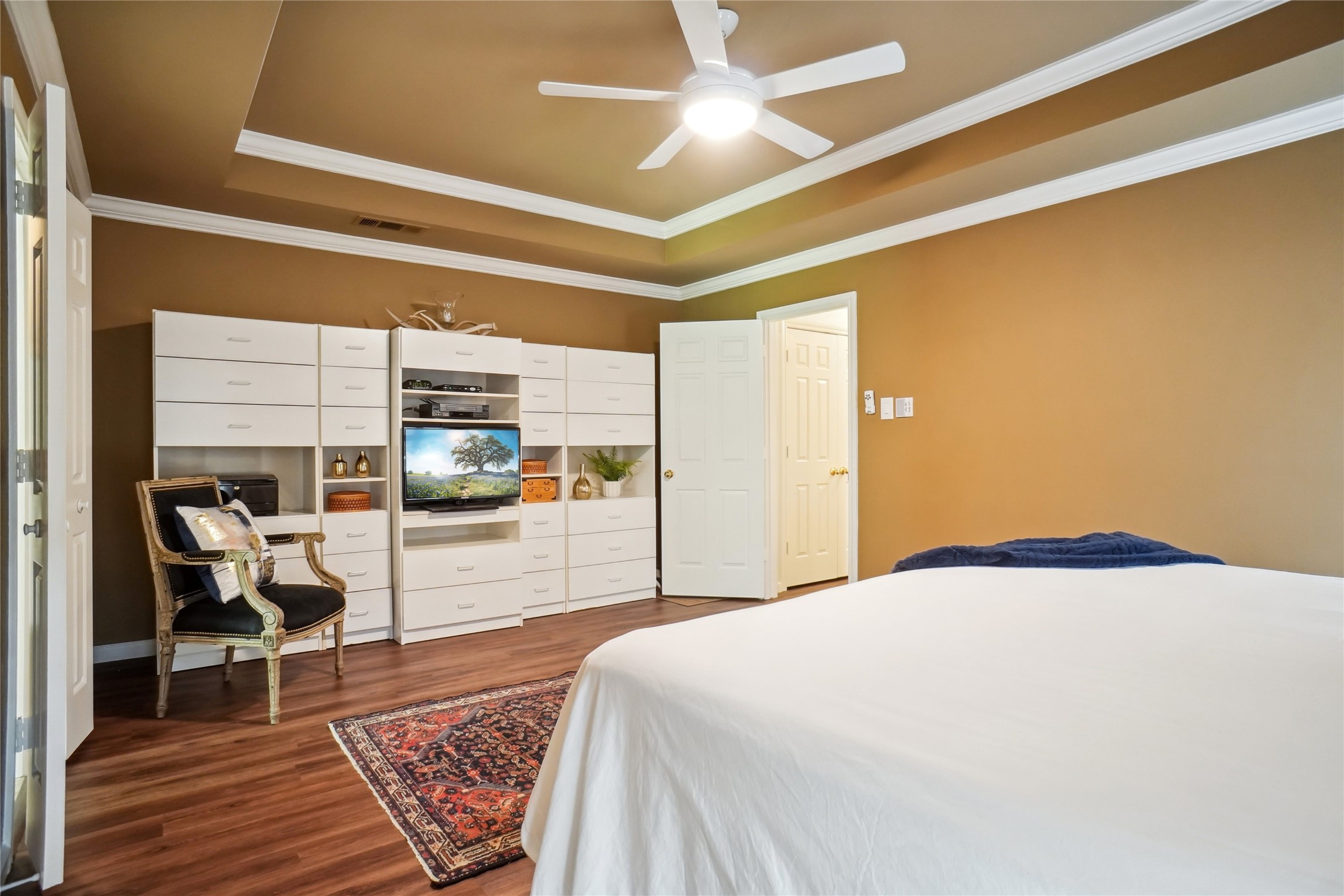3121 Woodridge Drive