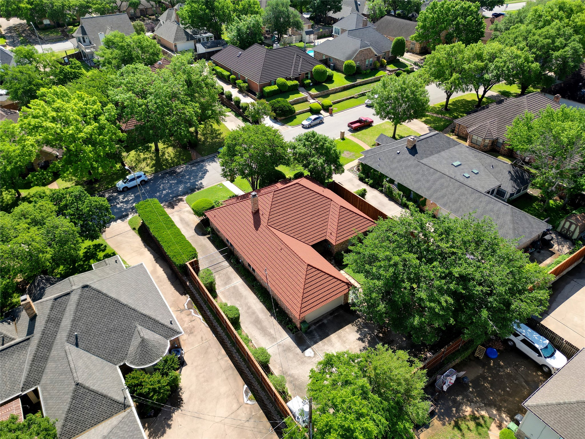 3121 Woodridge Drive
