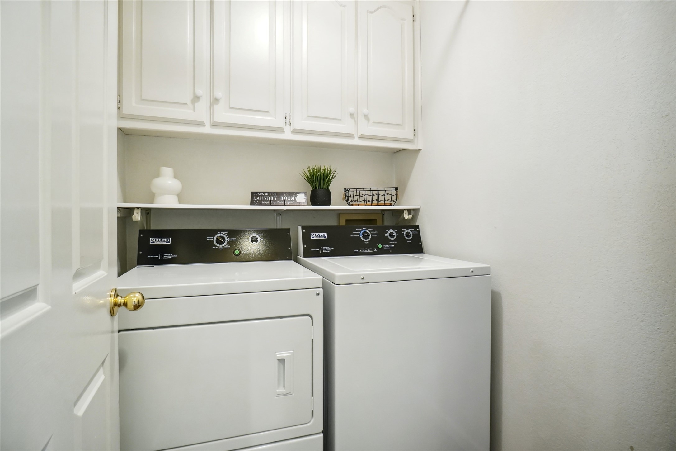 3121 Woodridge Drive