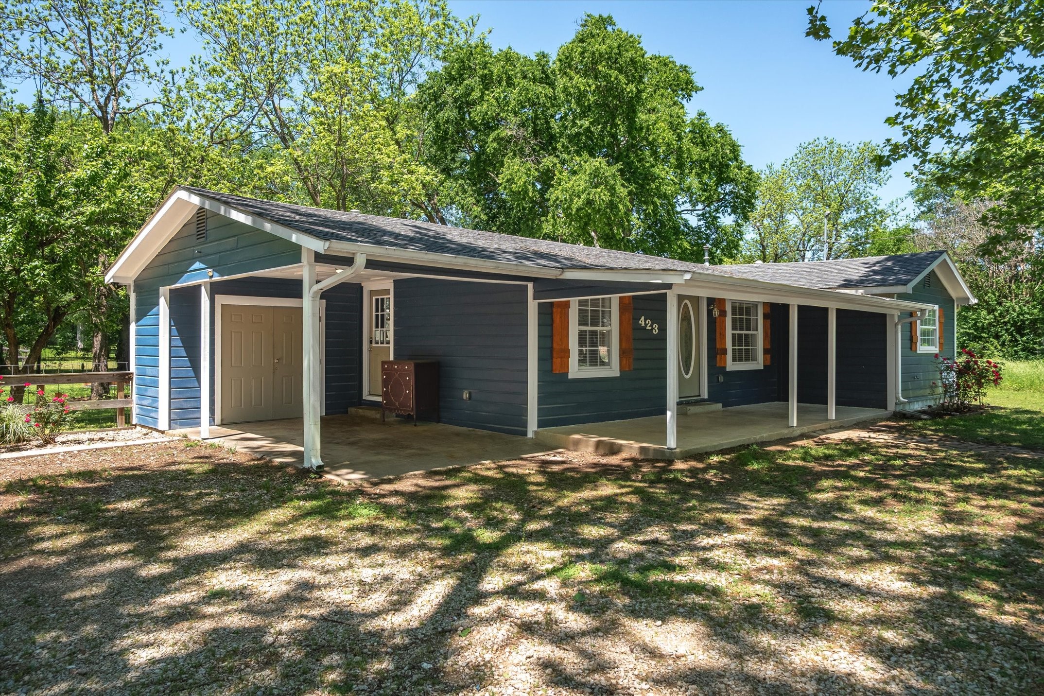 423 Cockrell Street