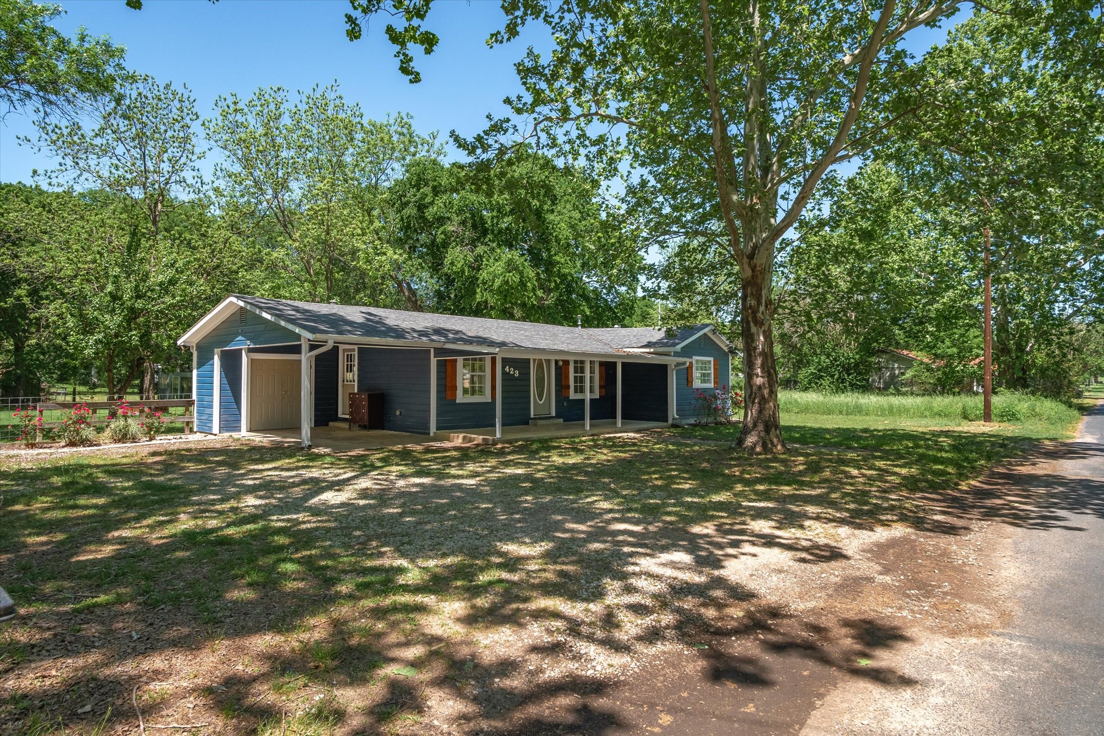 423 Cockrell Street