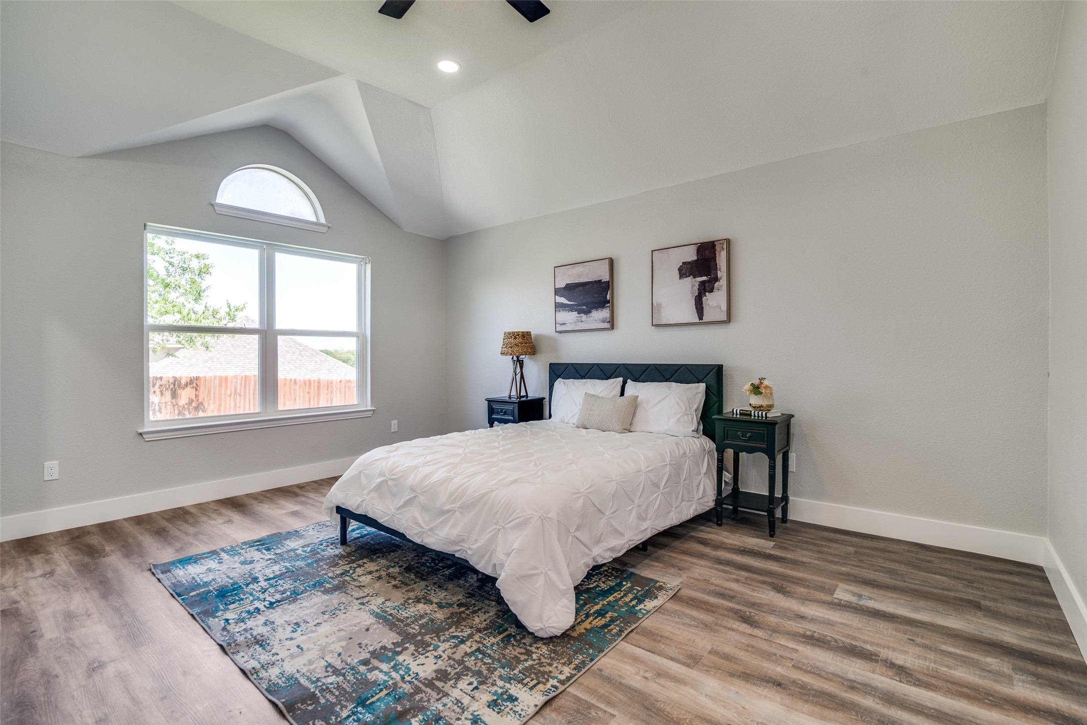 2520 Cantura Drive