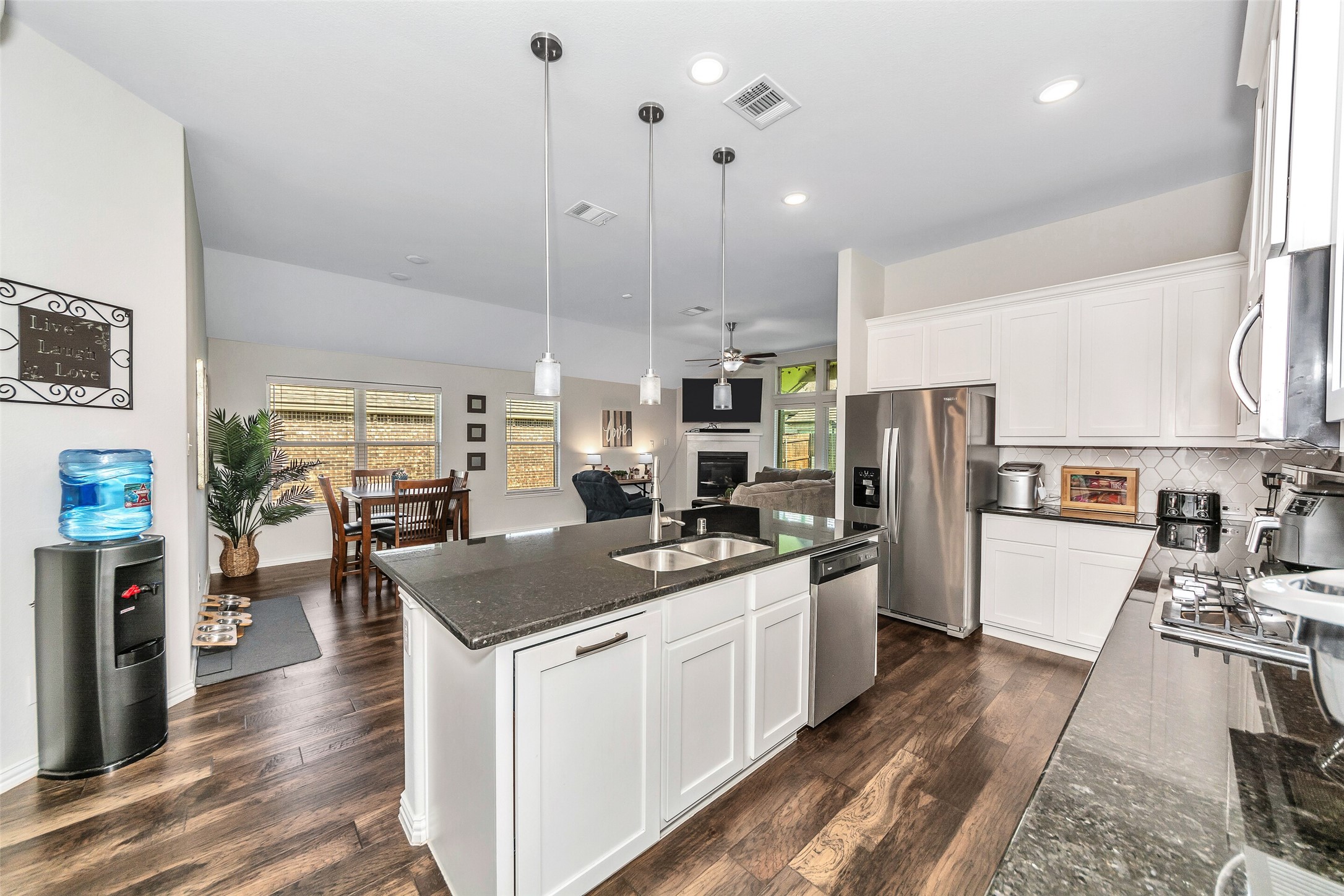 1116 Quail Dove Drive