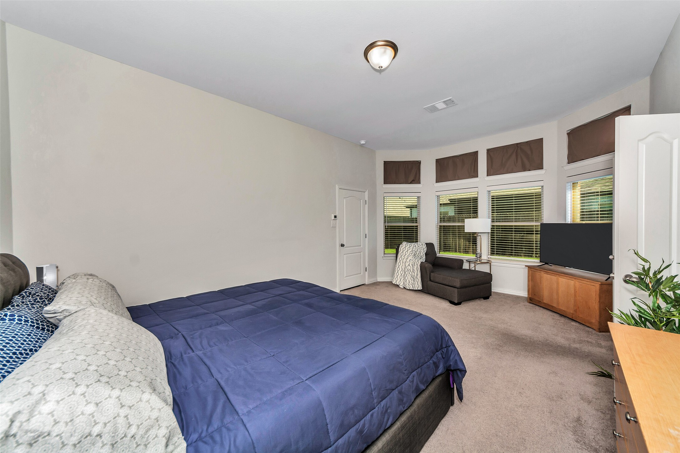 1116 Quail Dove Drive