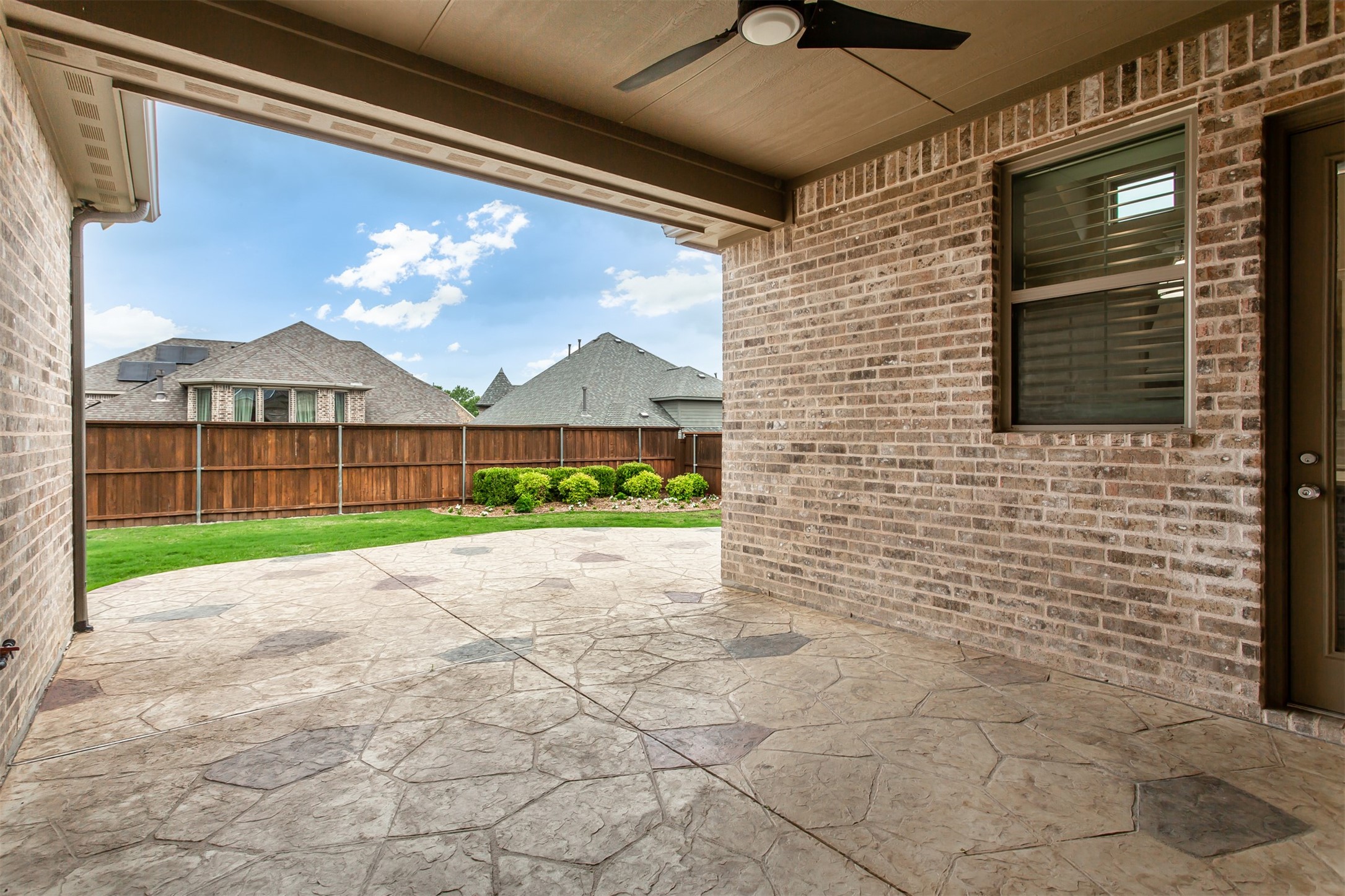 1714 Legendary Reef Way