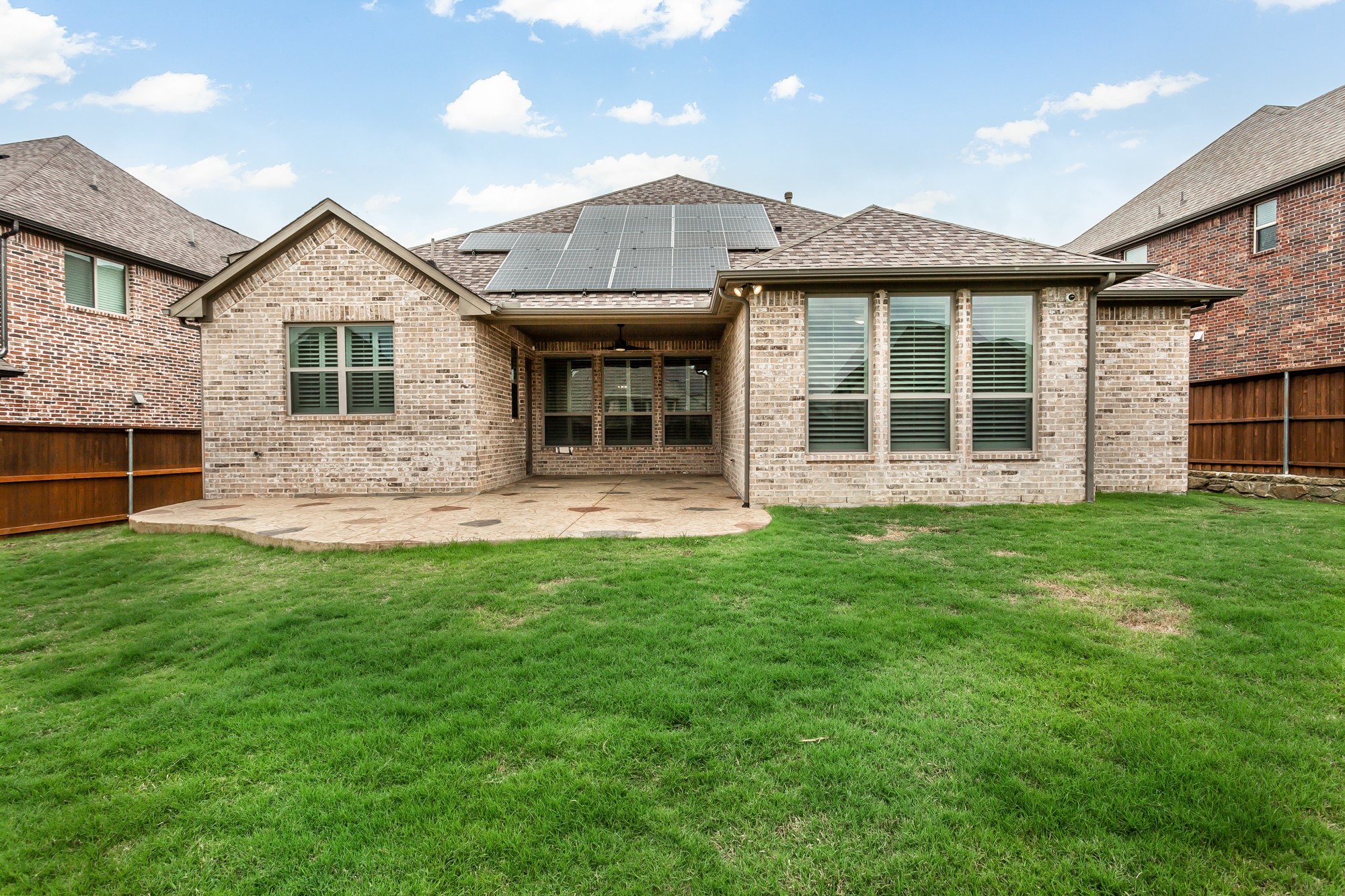1714 Legendary Reef Way