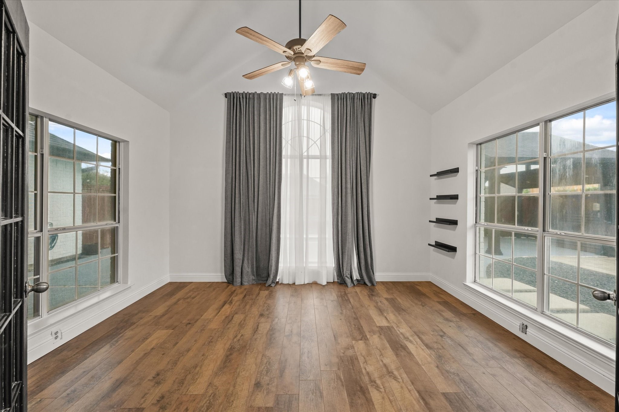 6501 Springmeadow Lane