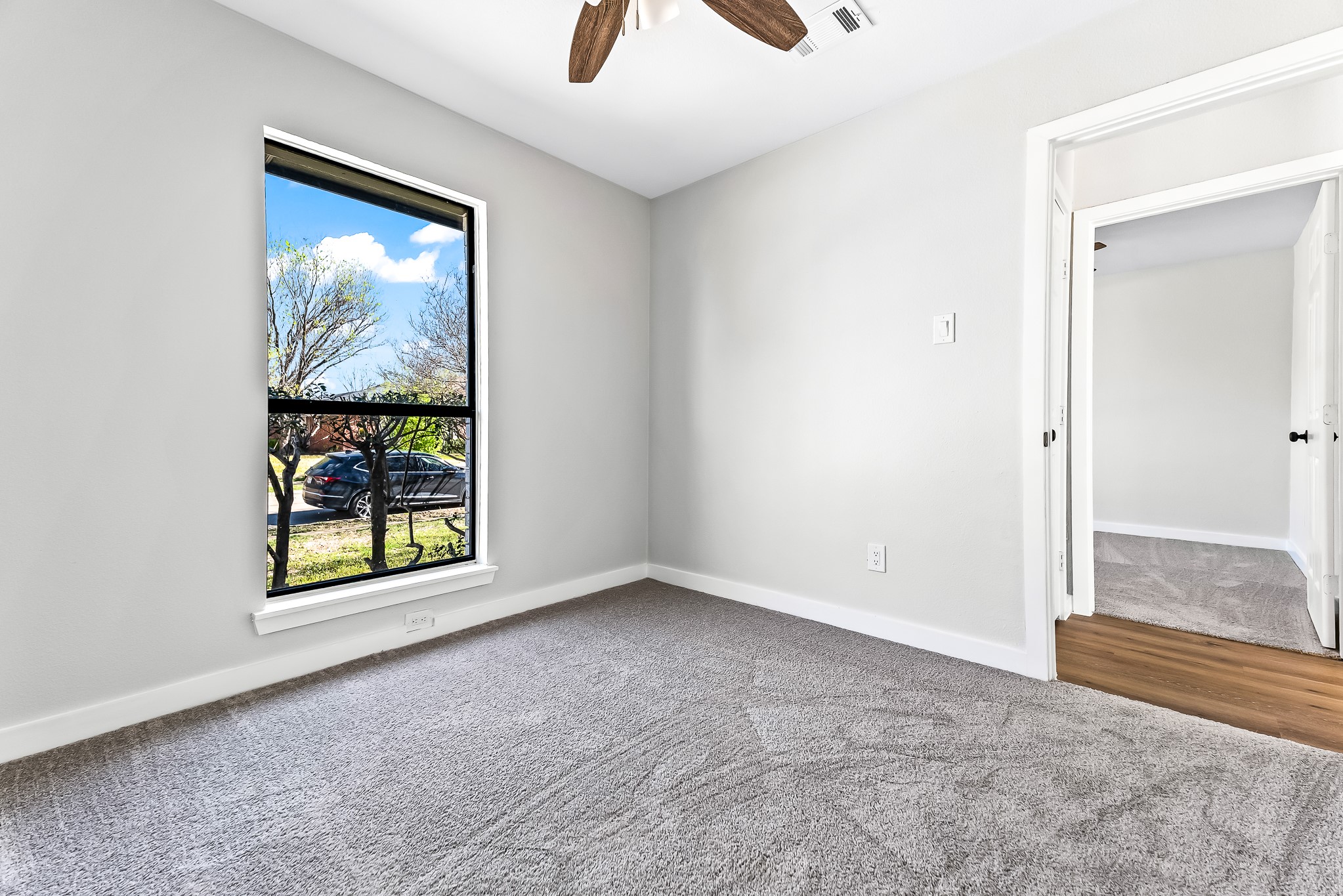 7918 Meadowlark Lane