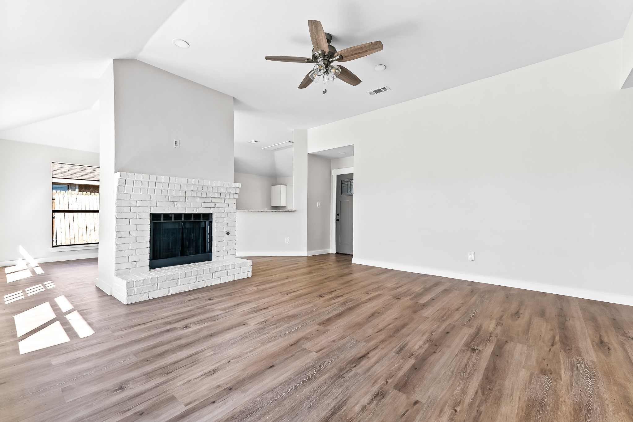 7918 Meadowlark Lane