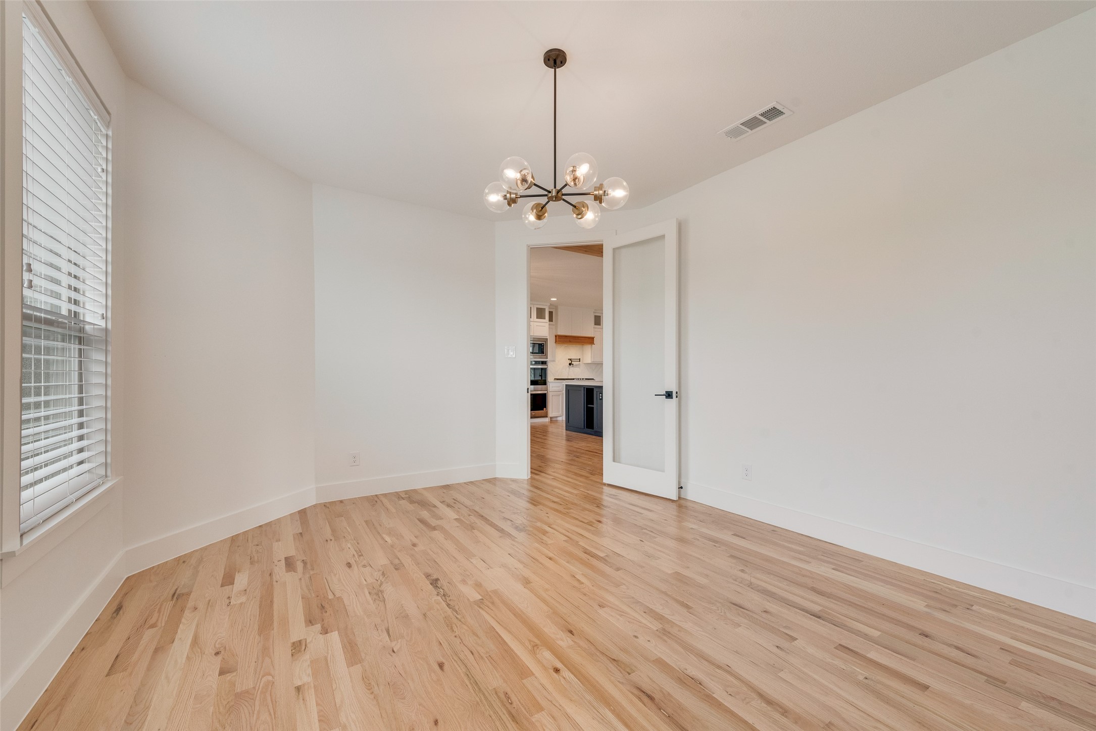 1001 Devoss Court